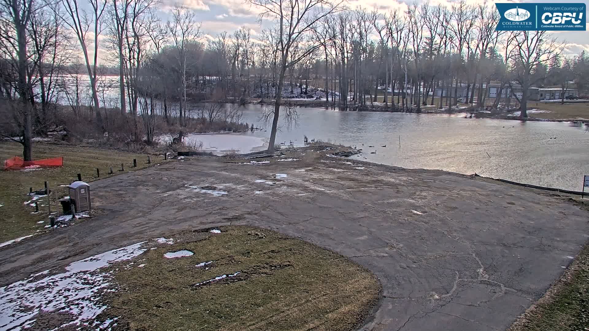 Coldwater, Rotary Park Coast & South Lake Live Cam - Coldwater, Branch, Michigan, USA