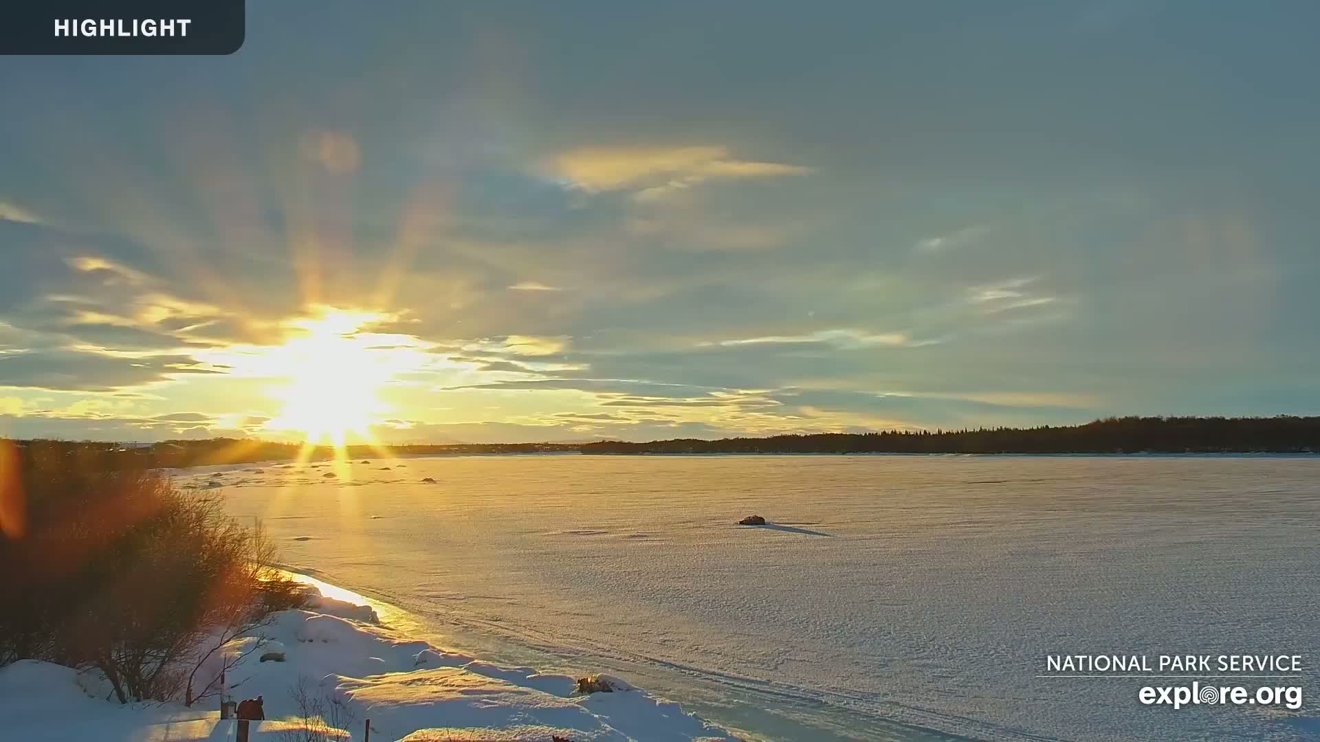 South Naknek, Naknek River Live Cam - Naknek, Bristol Bay Borough, Alaska, USA
