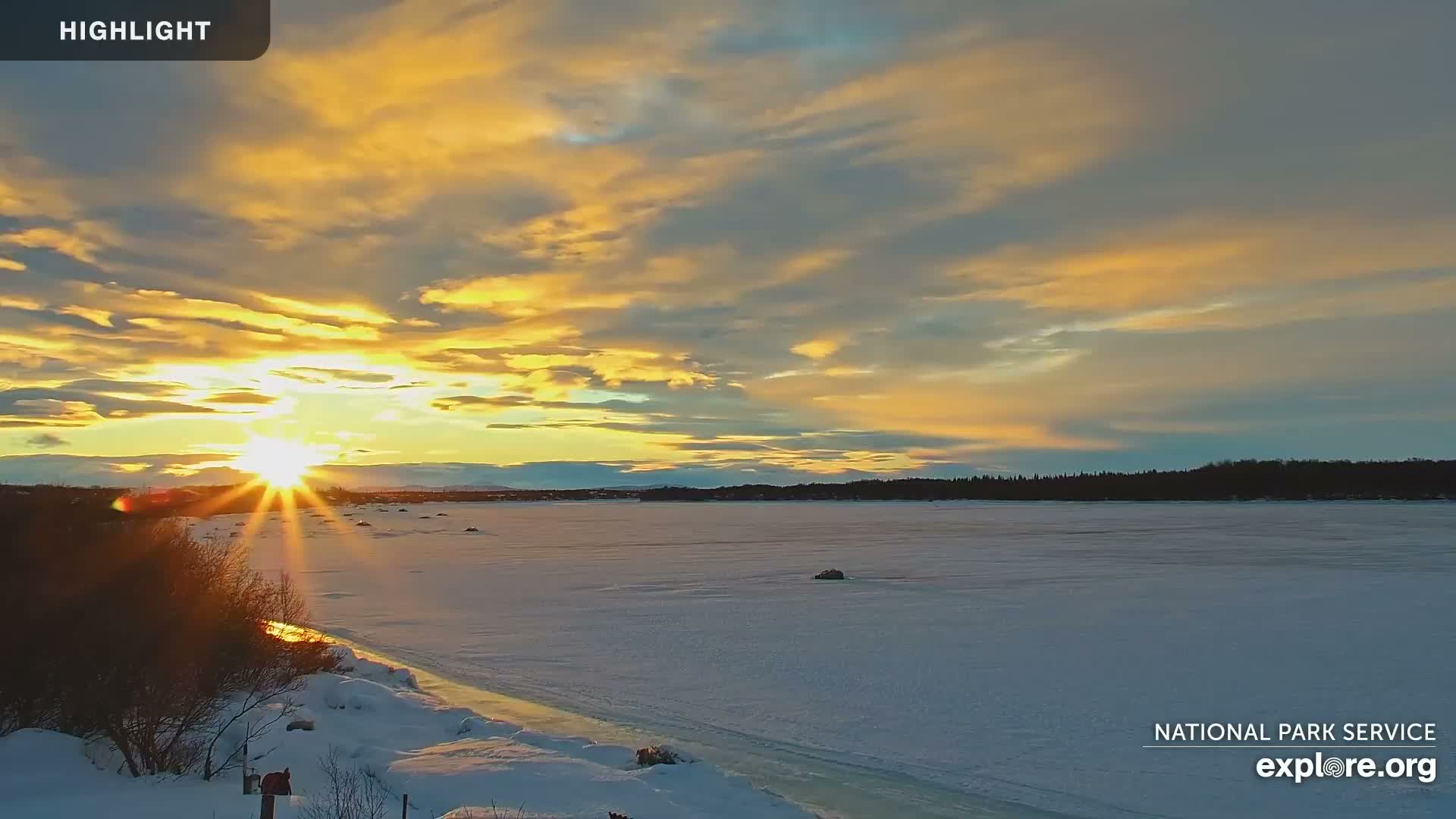 South Naknek, Naknek River Live Cam - Naknek, Bristol Bay Borough, Alaska, USA