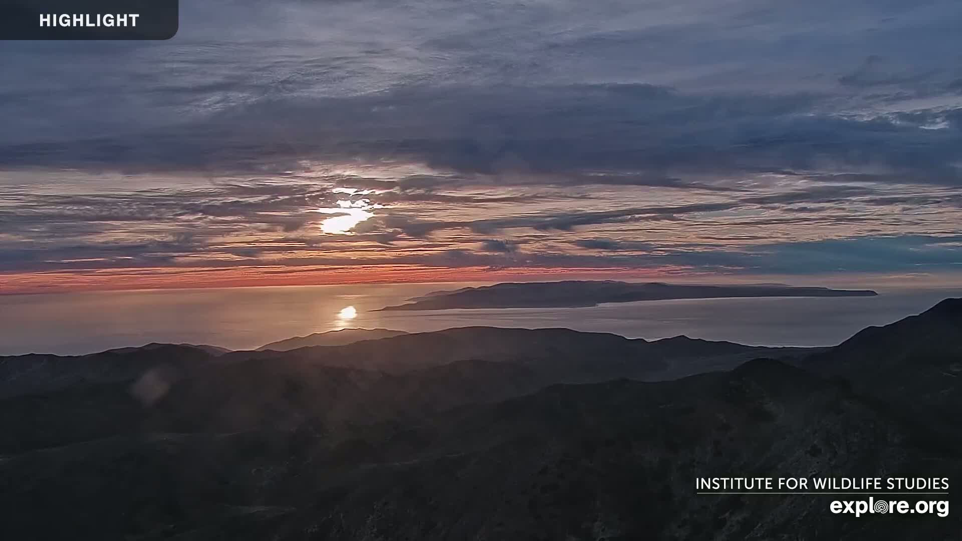 Santa Paula, Channel Islands & Pasific View from Santa Paula Peak & Last Change Trail Live Cam - Santa Paula, Ventura, California, USA