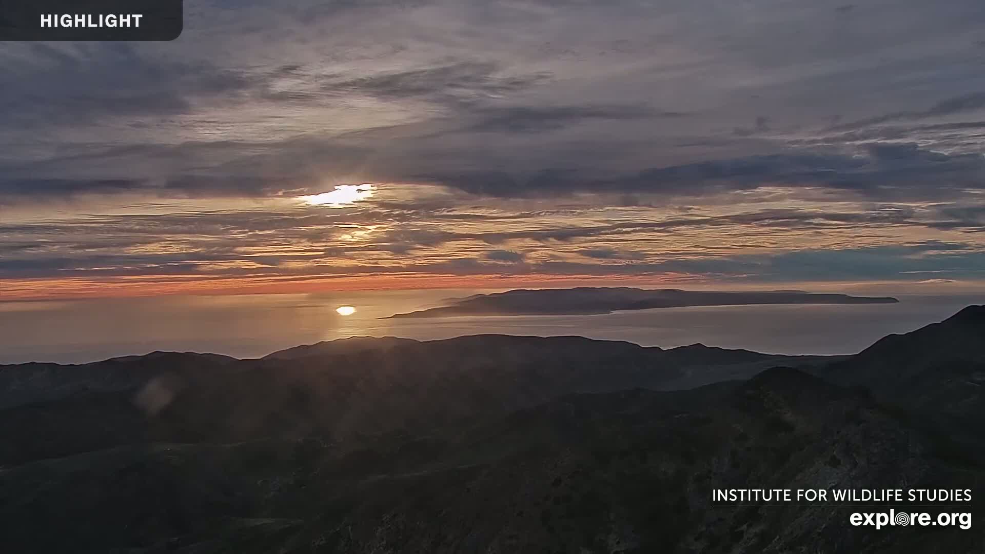 Santa Paula, Channel Islands & Pasific View from Santa Paula Peak & Last Change Trail Live Cam - Santa Paula, Ventura, California, USA