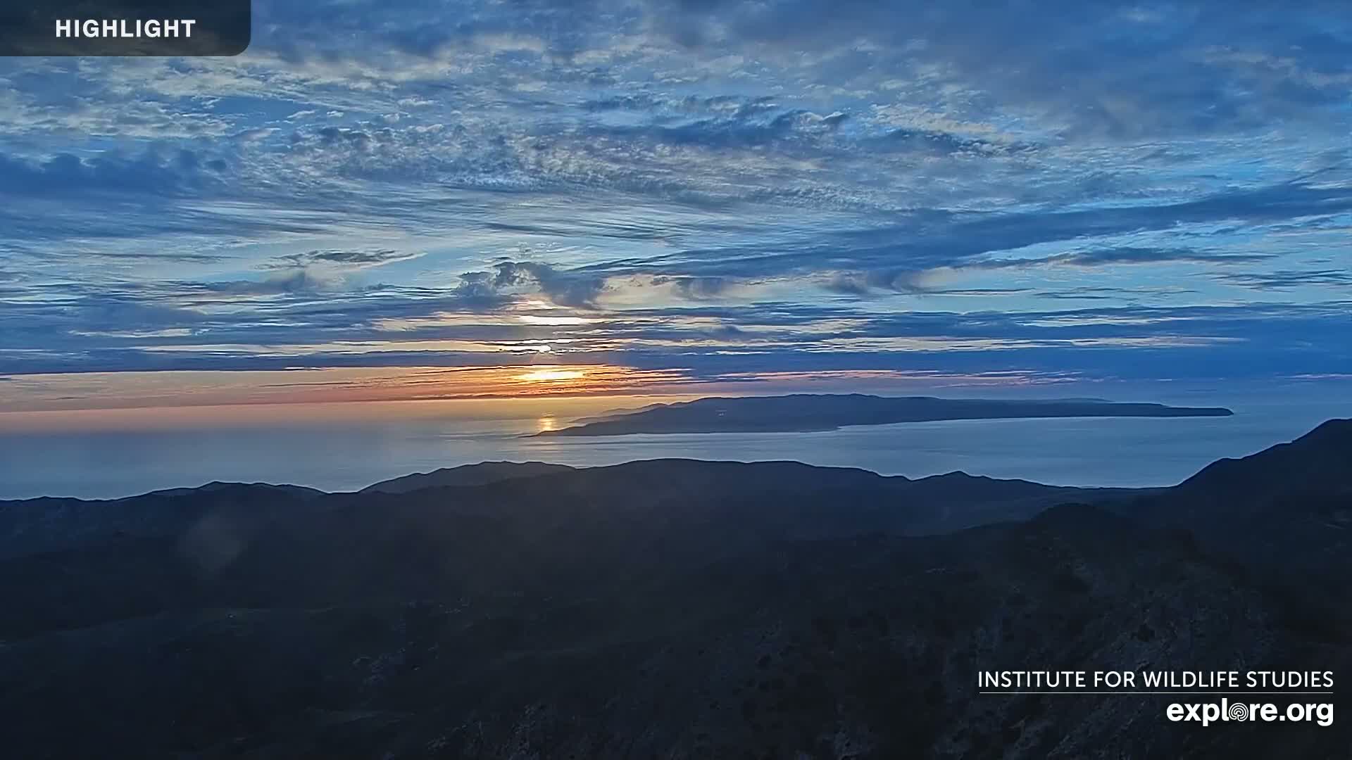 Santa Paula, Channel Islands & Pasific View from Santa Paula Peak & Last Change Trail Live Cam - Santa Paula, Ventura, California, USA