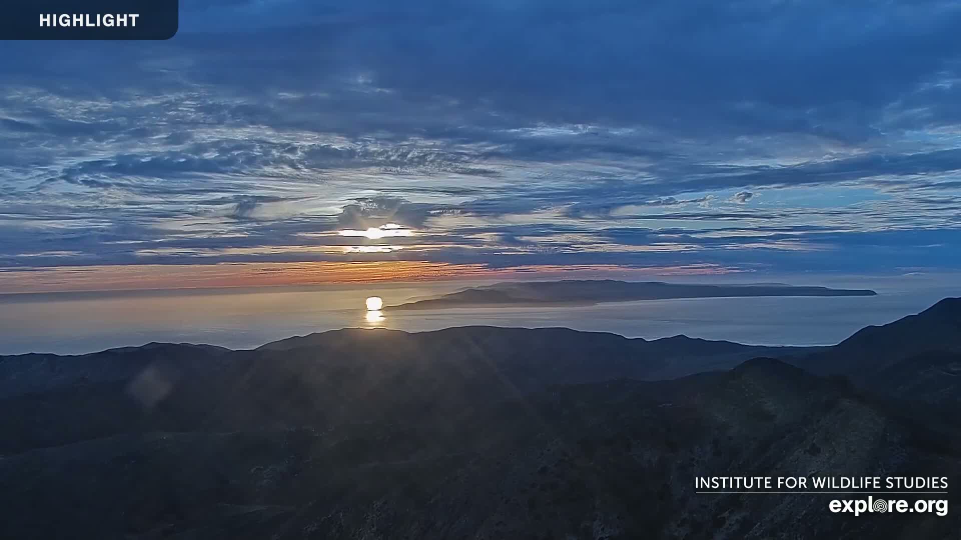 Santa Paula, Channel Islands & Pasific View from Santa Paula Peak & Last Change Trail Live Cam - Santa Paula, Ventura, California, USA