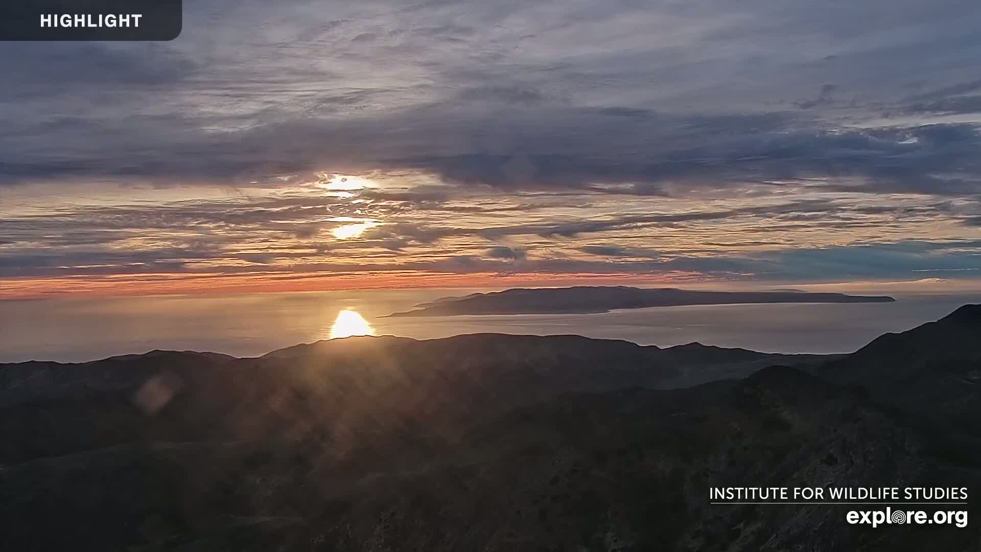 Santa Paula, Channel Islands & Pasific View from Santa Paula Peak & Last Change Trail Live Cam - Santa Paula, Ventura, California, USA