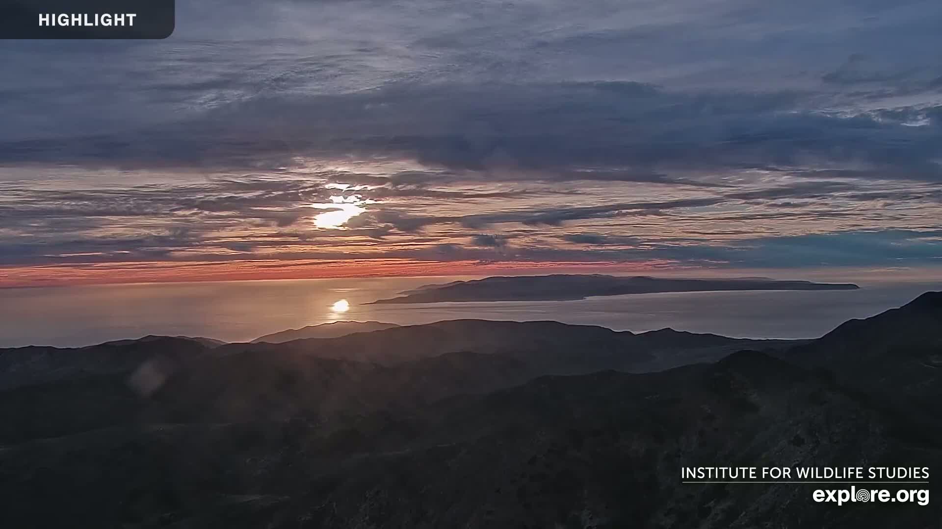 Santa Paula, Channel Islands & Pasific View from Santa Paula Peak & Last Change Trail Live Cam - Santa Paula, Ventura, California, USA