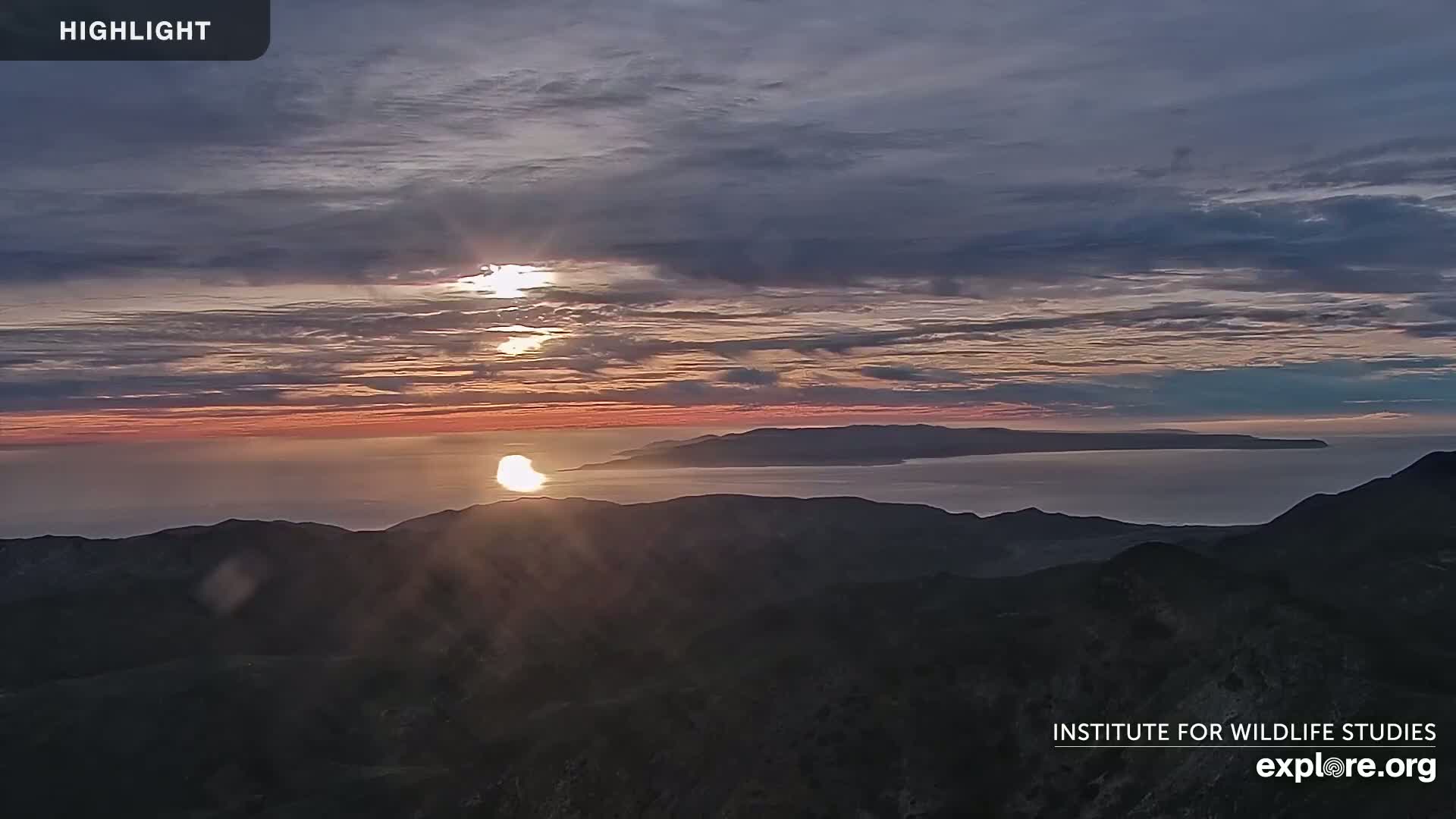 Santa Paula, Channel Islands & Pasific View from Santa Paula Peak & Last Change Trail Live Cam - Santa Paula, Ventura, California, USA