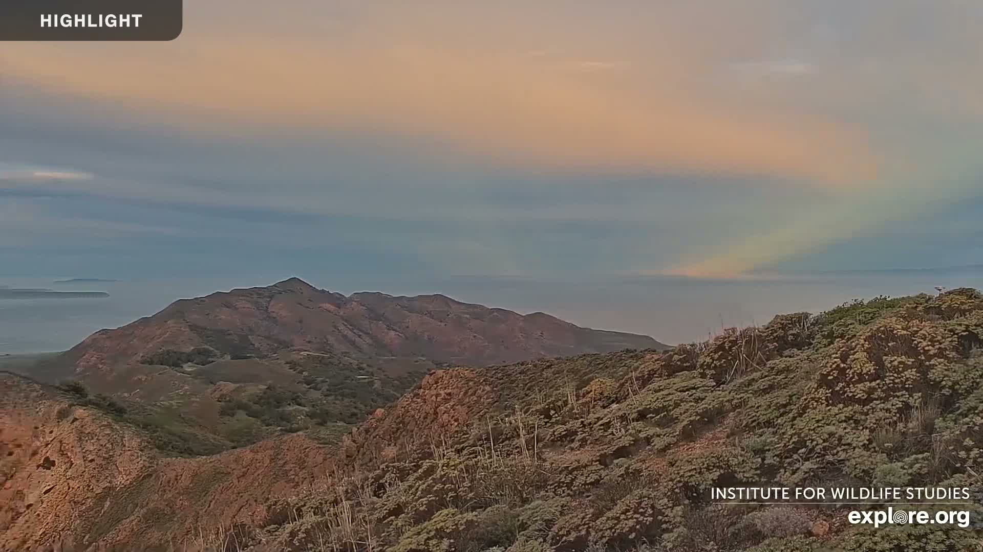 Santa Paula, Channel Islands & Pasific View from Santa Paula Peak & Last Change Trail Live Cam - Santa Paula, Ventura, California, USA