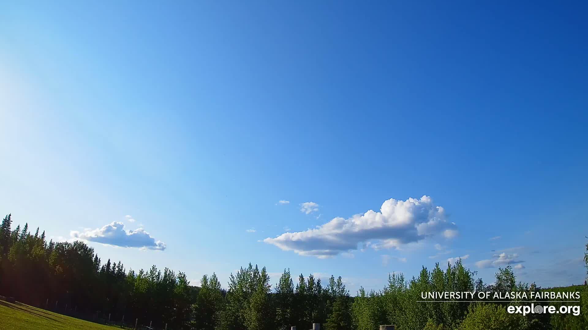 University of Alaska, Fairbanks North Star Northern Lights / Aurora Borealis / Stars View Live Cam - Faibanks, Fairbanks North Star, Alaska, USA