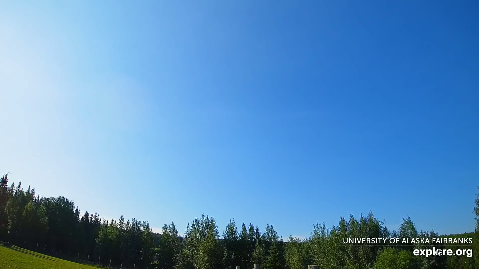 University of Alaska, Fairbanks North Star Northern Lights / Aurora Borealis / Stars View Live Cam - Faibanks, Fairbanks North Star, Alaska, USA