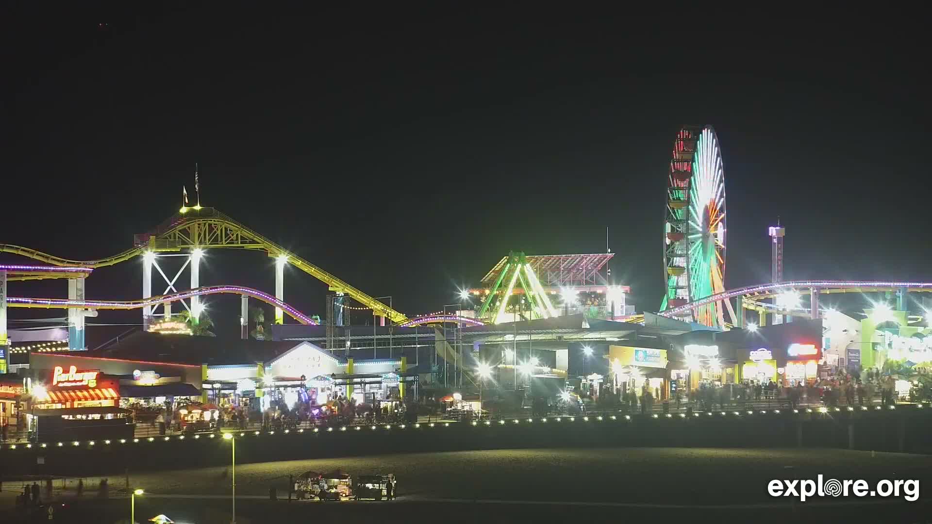 Santa Monica Beach & Pasific Palisades View Live Cam - Santa Monica, Los Angeles, California, USA