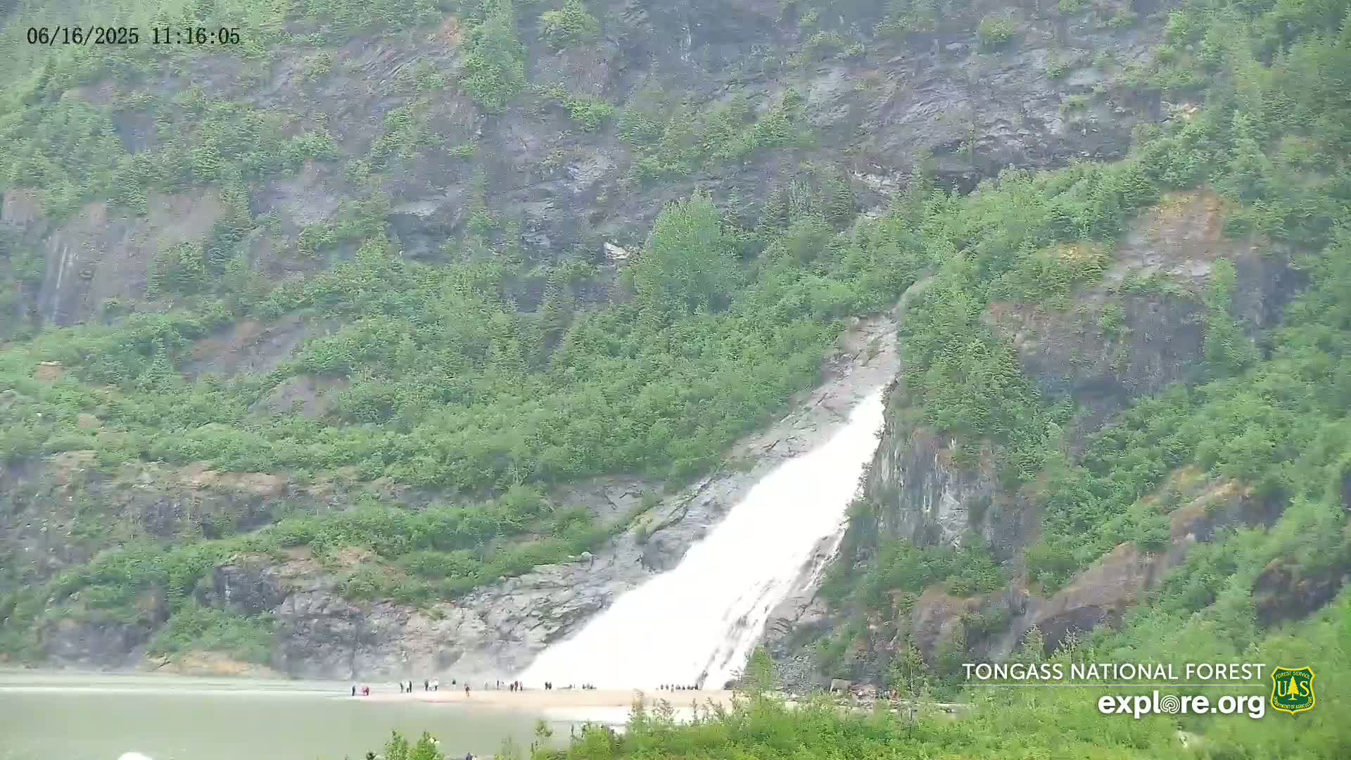 Mendenhall Glacier , Lake & Mountain Live Cam - Mendenhall Valley, Juneau, Alaska, USA