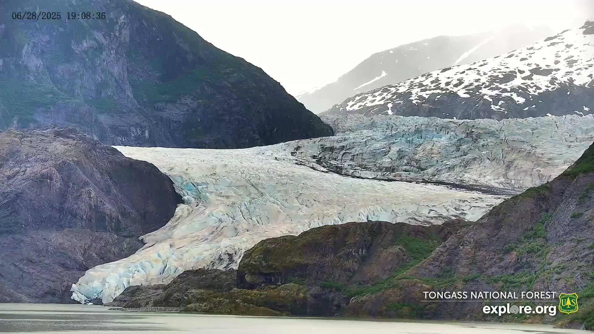 Mendenhall Glacier , Lake & Mountain Live Cam - Mendenhall Valley, Juneau, Alaska, USA
