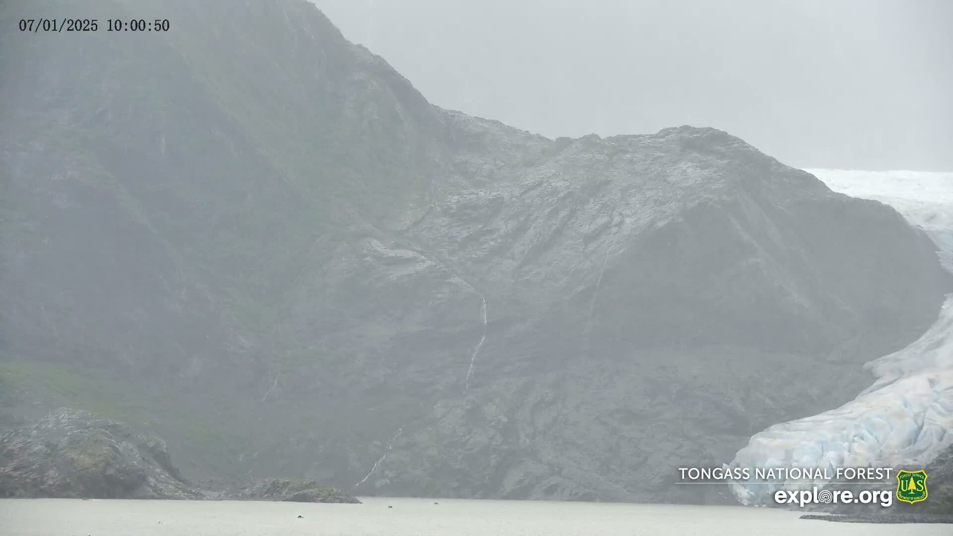 Mendenhall Glacier , Lake & Mountain Live Cam - Mendenhall Valley, Juneau, Alaska, USA