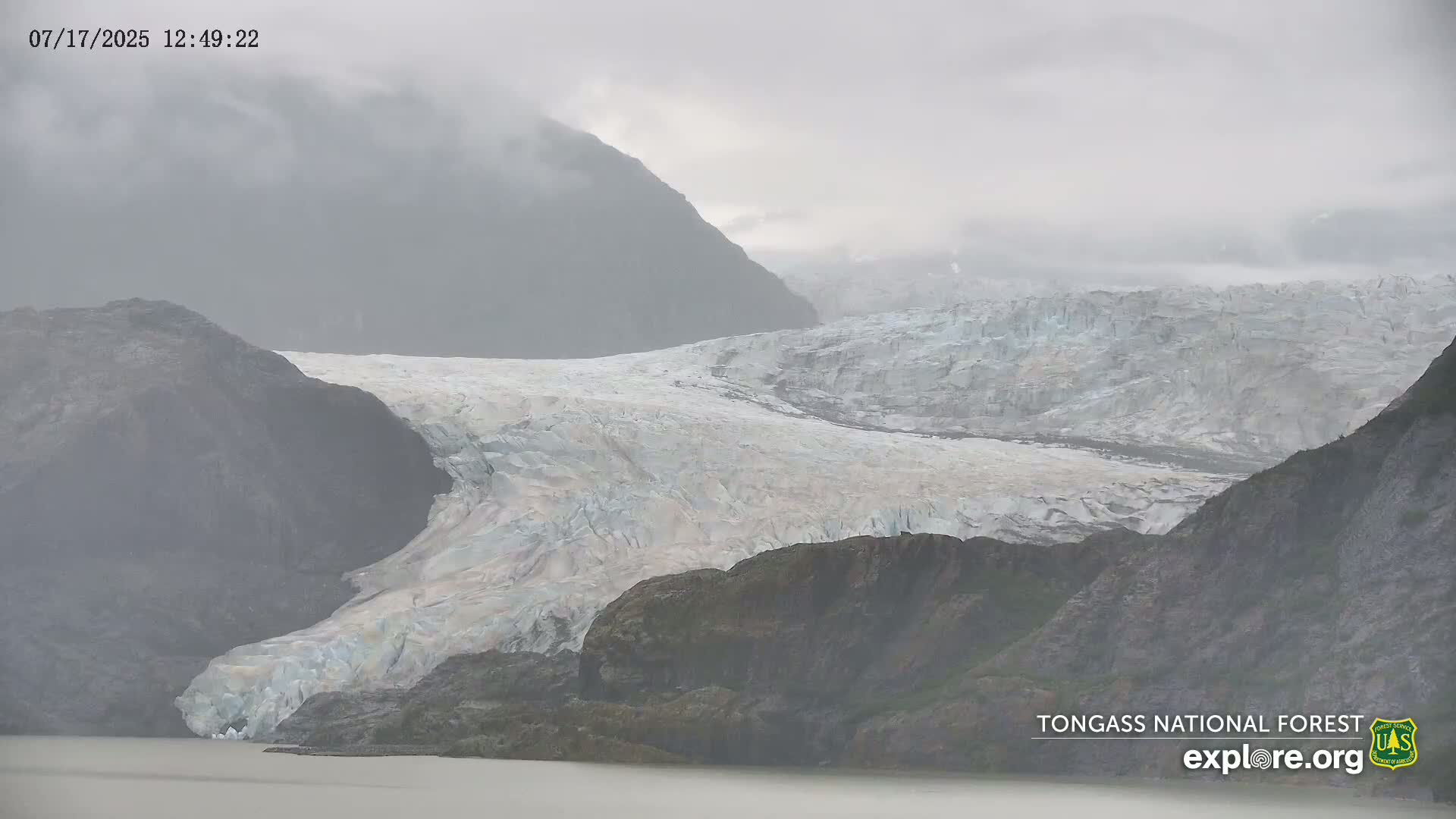 Mendenhall Glacier , Lake & Mountain Live Cam - Mendenhall Valley, Juneau, Alaska, USA