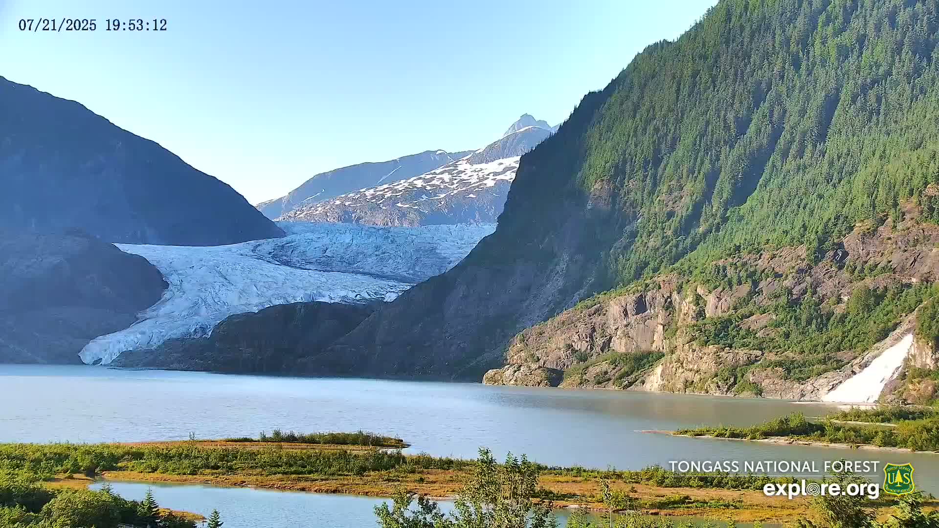 Mendenhall Glacier , Lake & Mountain Live Cam - Mendenhall Valley, Juneau, Alaska, USA
