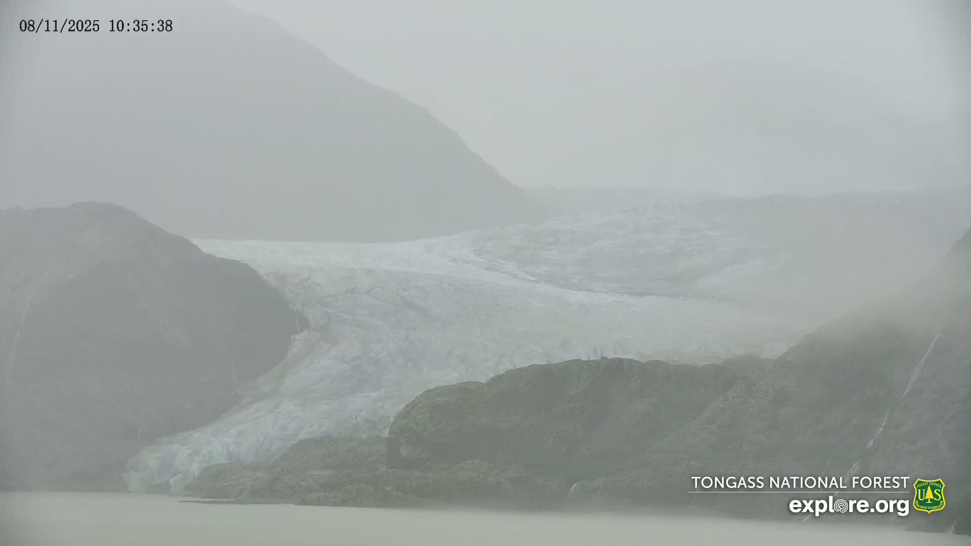 Mendenhall Glacier , Lake & Mountain Live Cam - Mendenhall Valley, Juneau, Alaska, USA