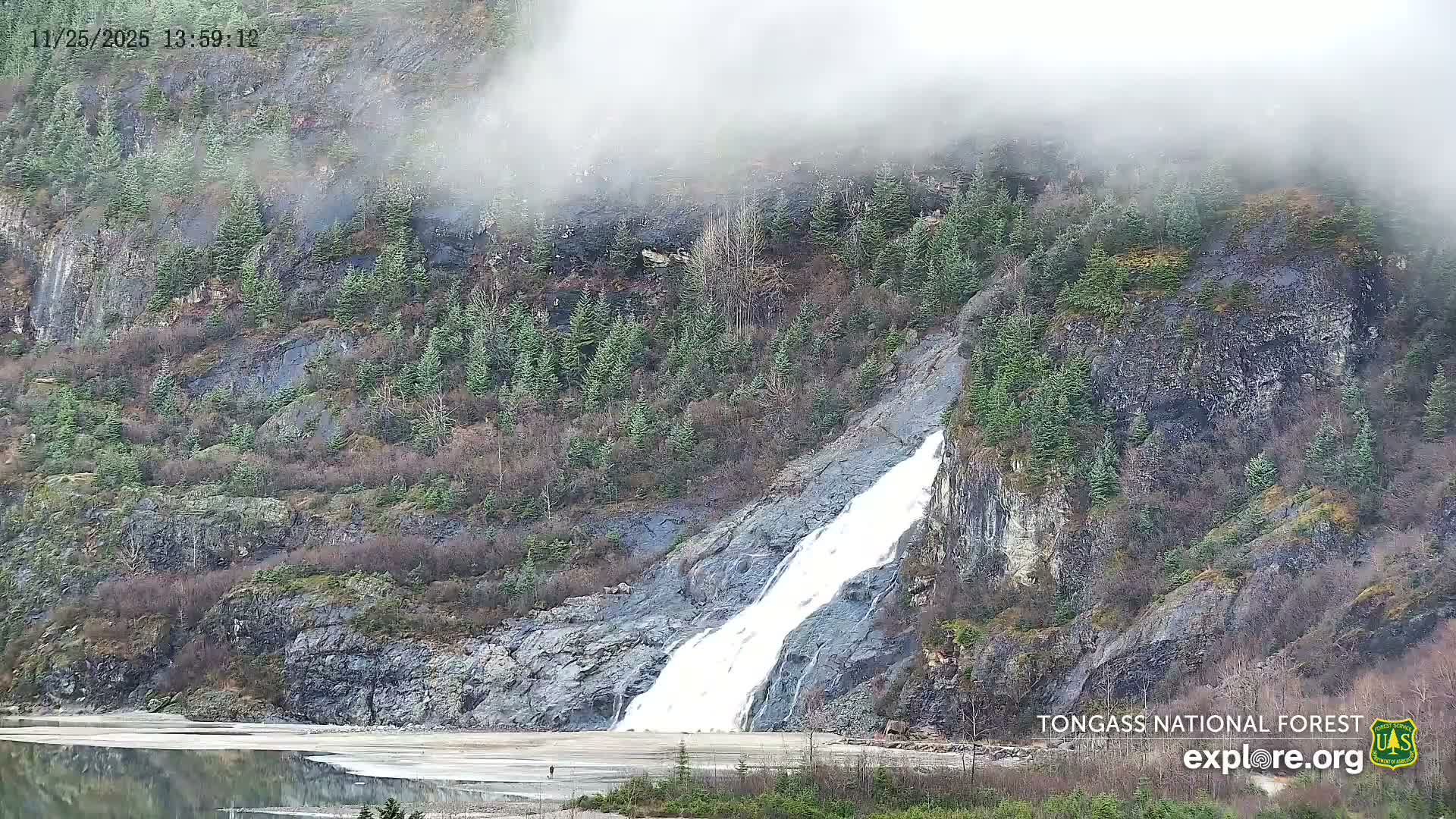 Mendenhall Glacier , Lake & Mountain Live Cam - Mendenhall Valley, Juneau, Alaska, USA