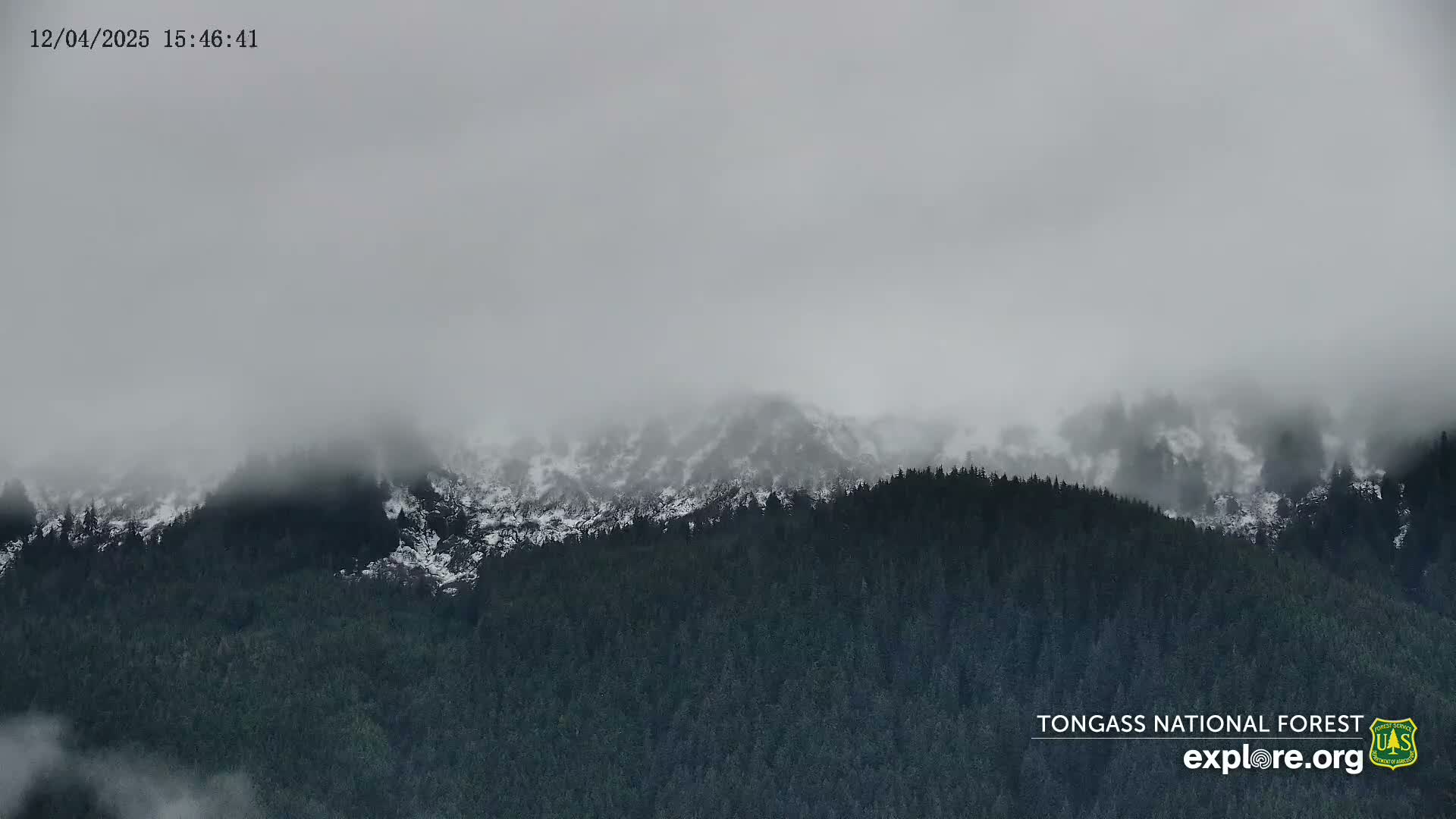 Mendenhall Glacier , Lake & Mountain Live Cam - Mendenhall Valley, Juneau, Alaska, USA