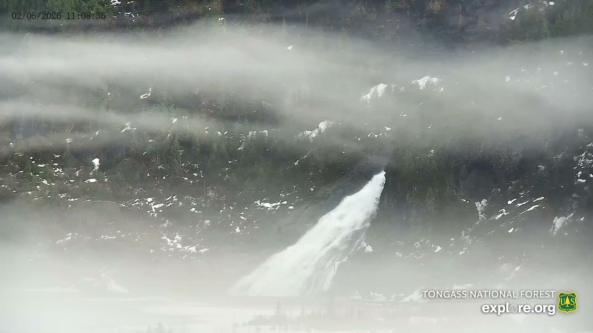 Mendenhall Glacier , Lake & Mountain Live Cam - Mendenhall Valley, Juneau, Alaska, USA