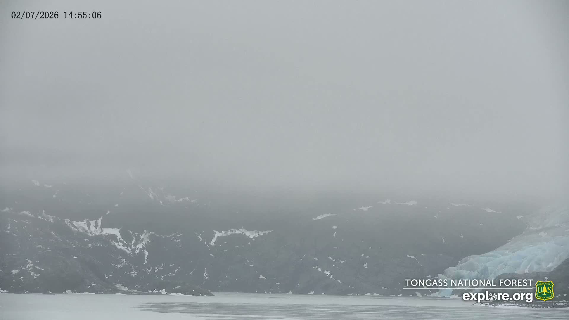 Mendenhall Glacier , Lake & Mountain Live Cam - Mendenhall Valley, Juneau, Alaska, USA