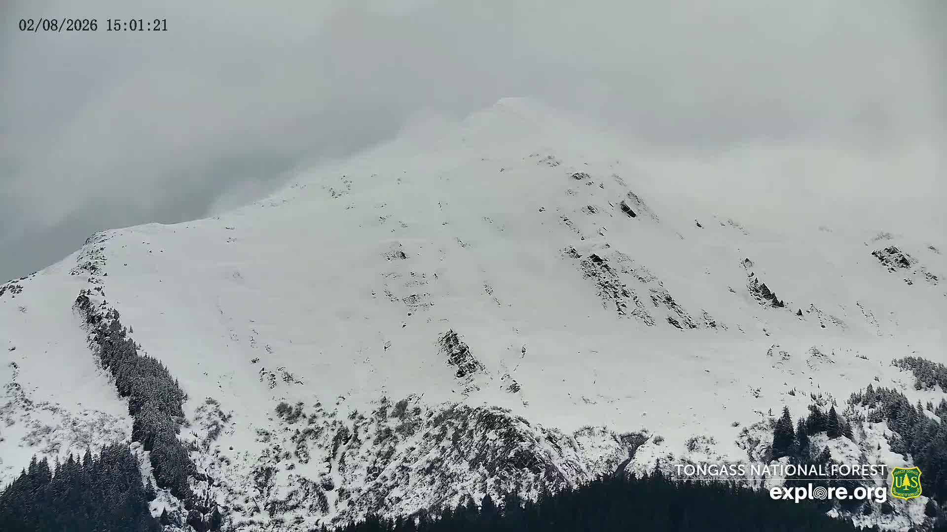 Mendenhall Glacier , Lake & Mountain Live Cam - Mendenhall Valley, Juneau, Alaska, USA