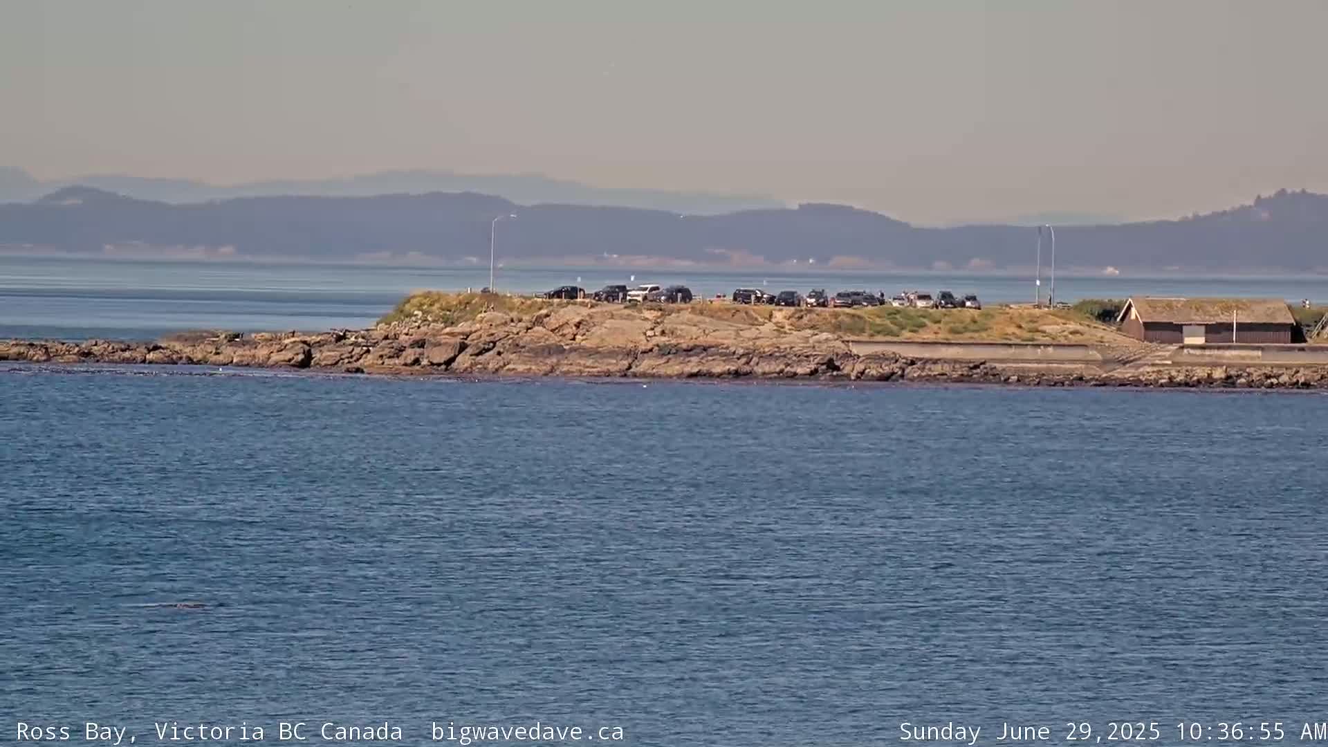 Fairfield District & Ross Bay Pasific & Trail Island Live Cam - Fairfield,  Victoria, Capital Regional District, British Columbia, Canada