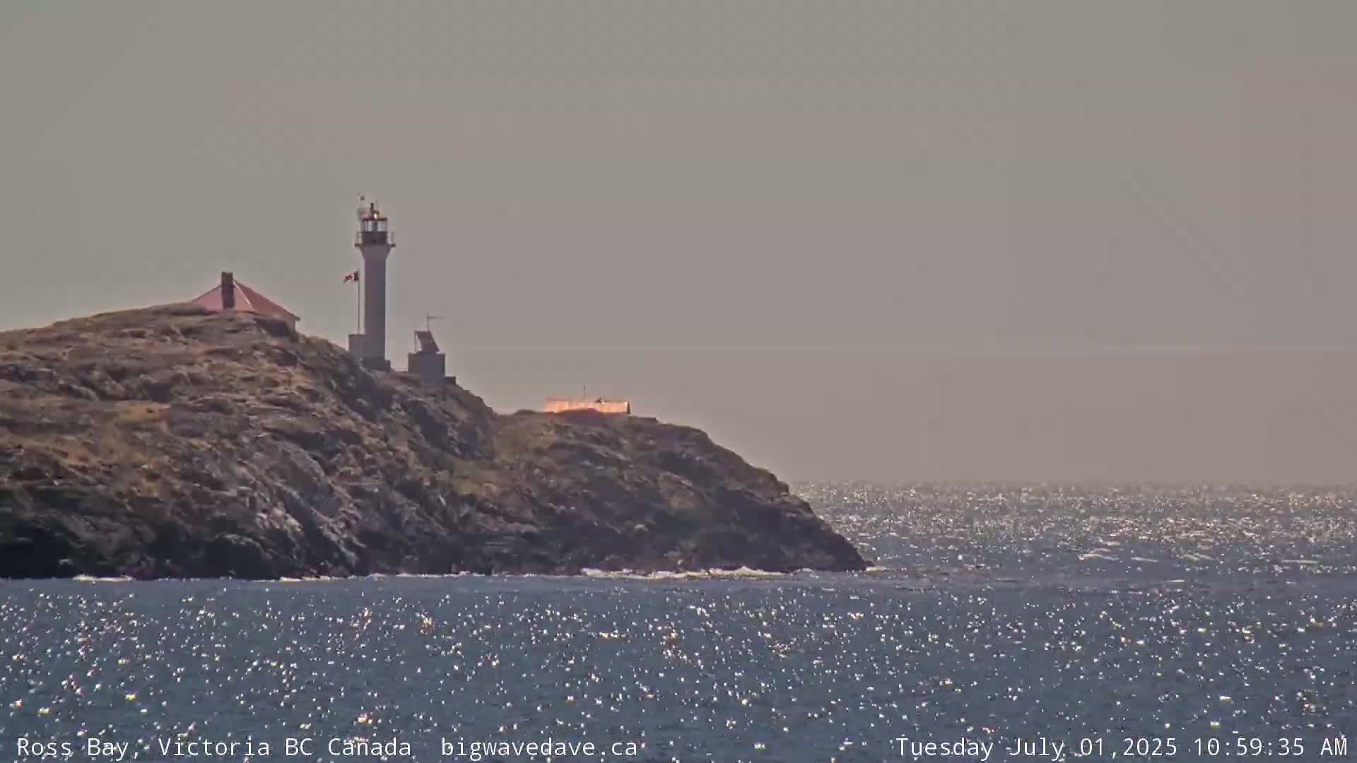 Fairfield District & Ross Bay Pasific & Trail Island Live Cam - Fairfield,  Victoria, Capital Regional District, British Columbia, Canada
