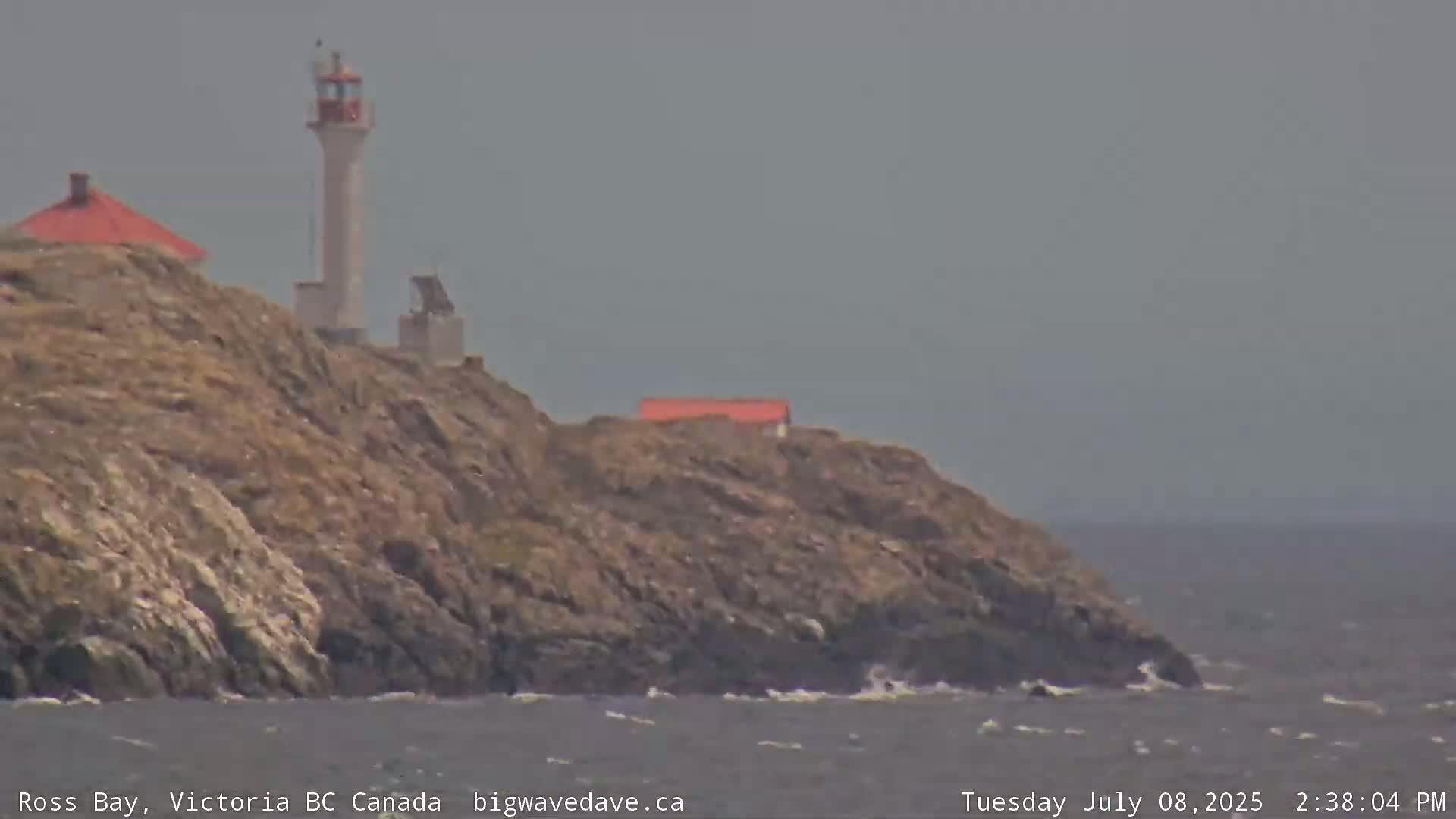 Fairfield District & Ross Bay Pasific & Trail Island Live Cam - Fairfield,  Victoria, Capital Regional District, British Columbia, Canada