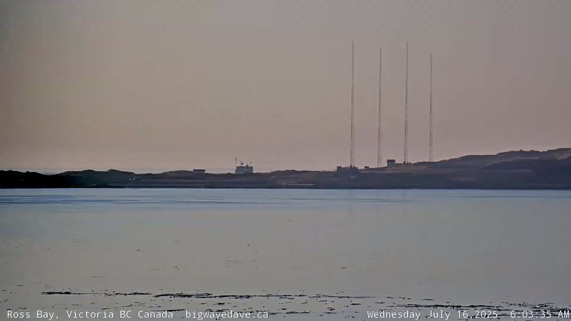 Fairfield District & Ross Bay Pasific & Trail Island Live Cam - Fairfield,  Victoria, Capital Regional District, British Columbia, Canada