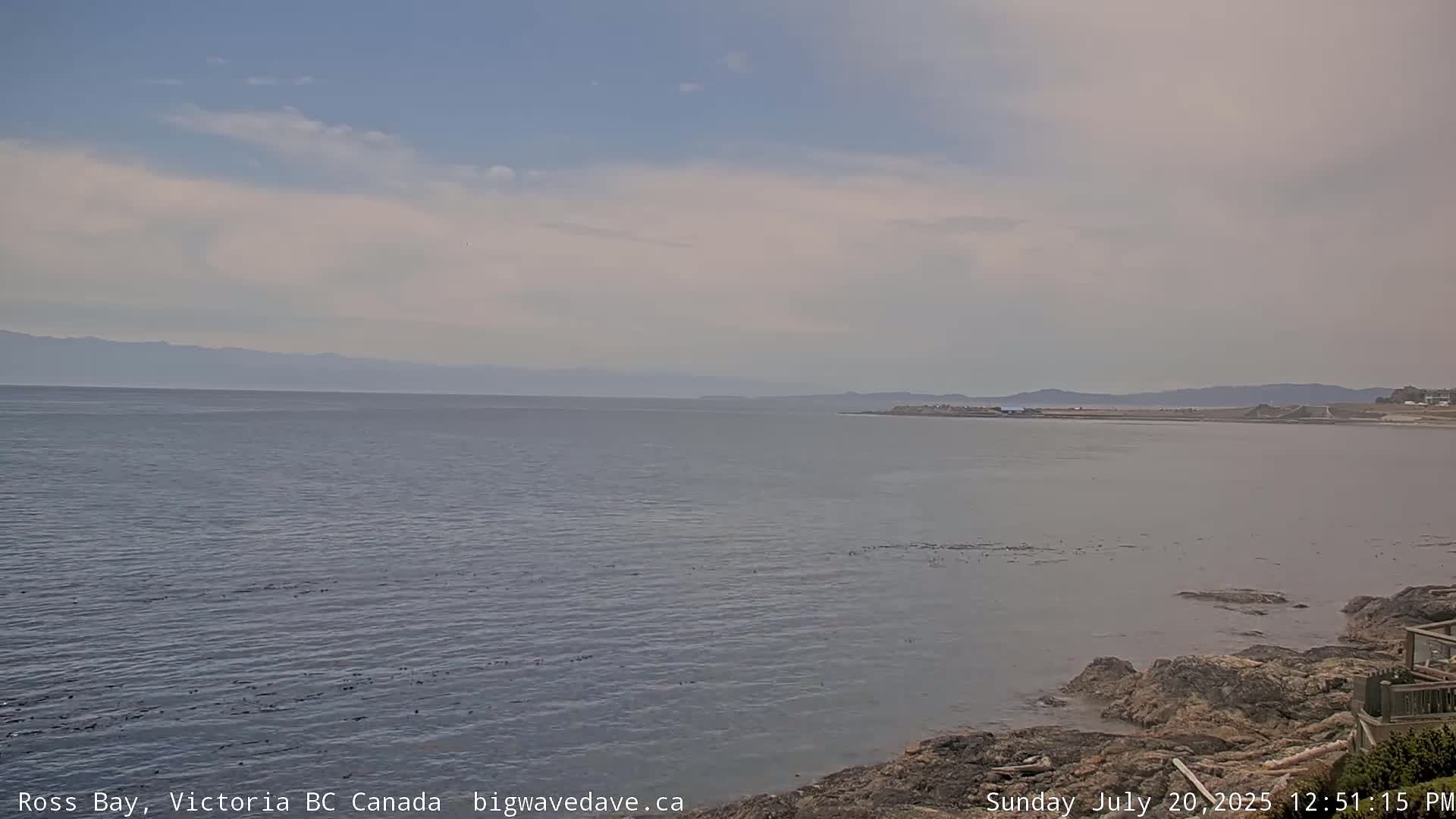 Fairfield District & Ross Bay Pasific & Trail Island Live Cam - Fairfield,  Victoria, Capital Regional District, British Columbia, Canada