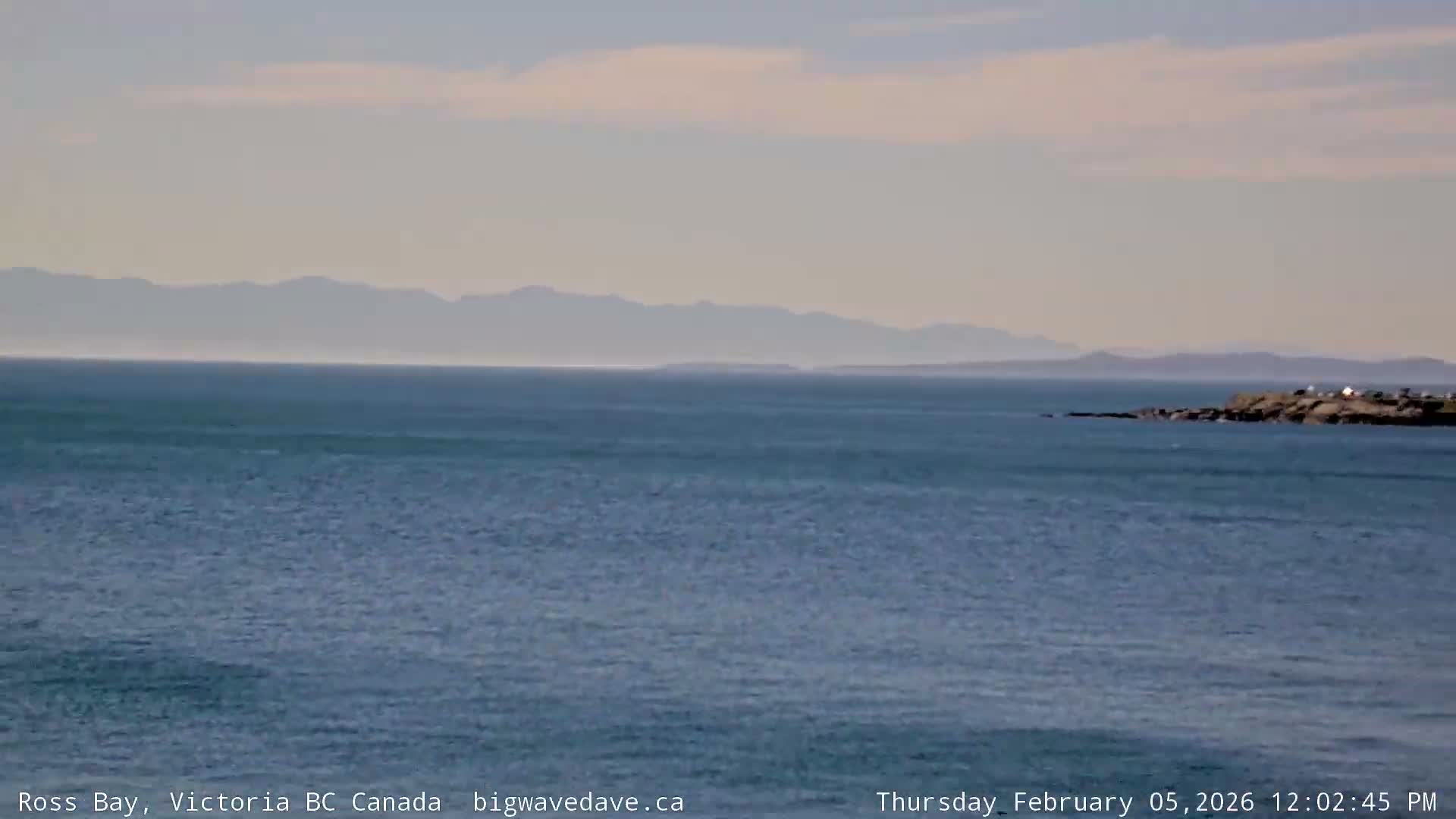 Fairfield District & Ross Bay Pasific & Trail Island Live Cam - Fairfield,  Victoria, Capital Regional District, British Columbia, Canada