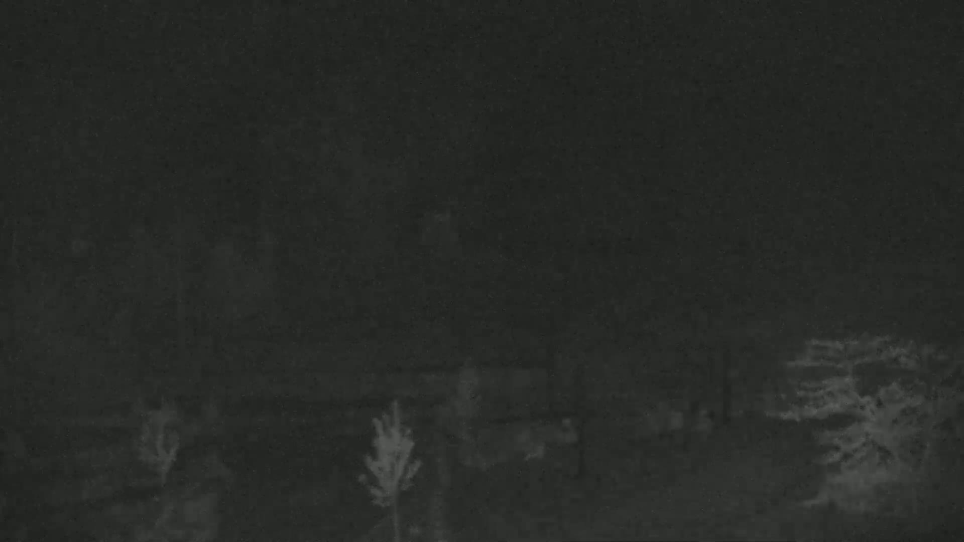 Blue Mountain Village Base Ski Slope and Ropeway Live Cam - Collingwood, Blue Mountains, Simcoe, Ontario, Canada