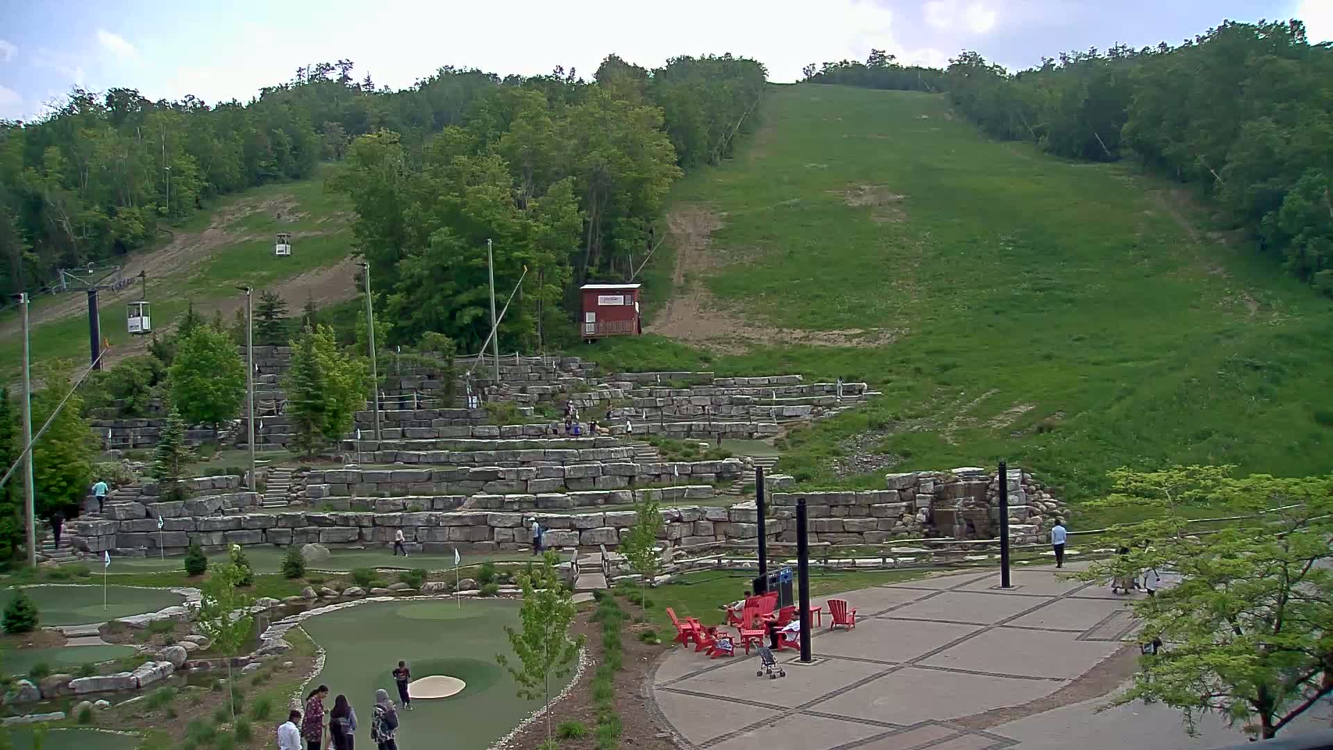Blue Mountain Village Base Ski Slope and Ropeway Live Cam - Collingwood, Blue Mountains, Simcoe, Ontario, Canada