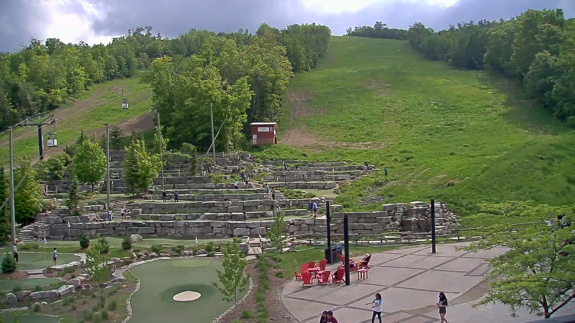 Blue Mountain Village Base Ski Slope and Ropeway Live Cam - Collingwood, Blue Mountains, Simcoe, Ontario, Canada