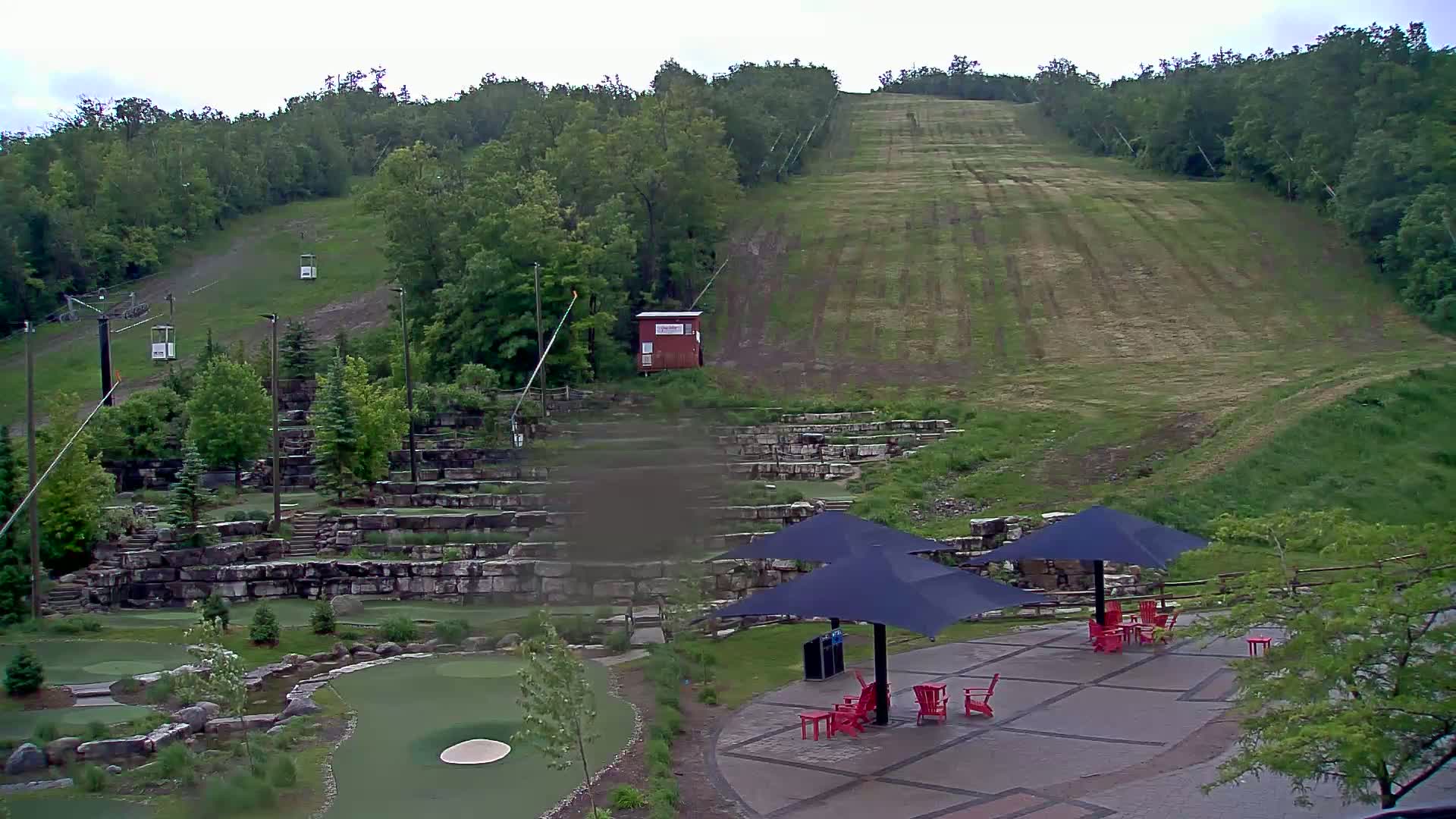 Blue Mountain Village Base Ski Slope and Ropeway Live Cam - Collingwood, Blue Mountains, Simcoe, Ontario, Canada