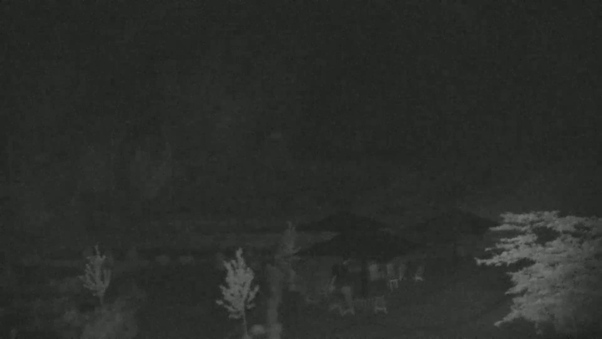 Blue Mountain Village Base Ski Slope and Ropeway Live Cam - Collingwood, Blue Mountains, Simcoe, Ontario, Canada