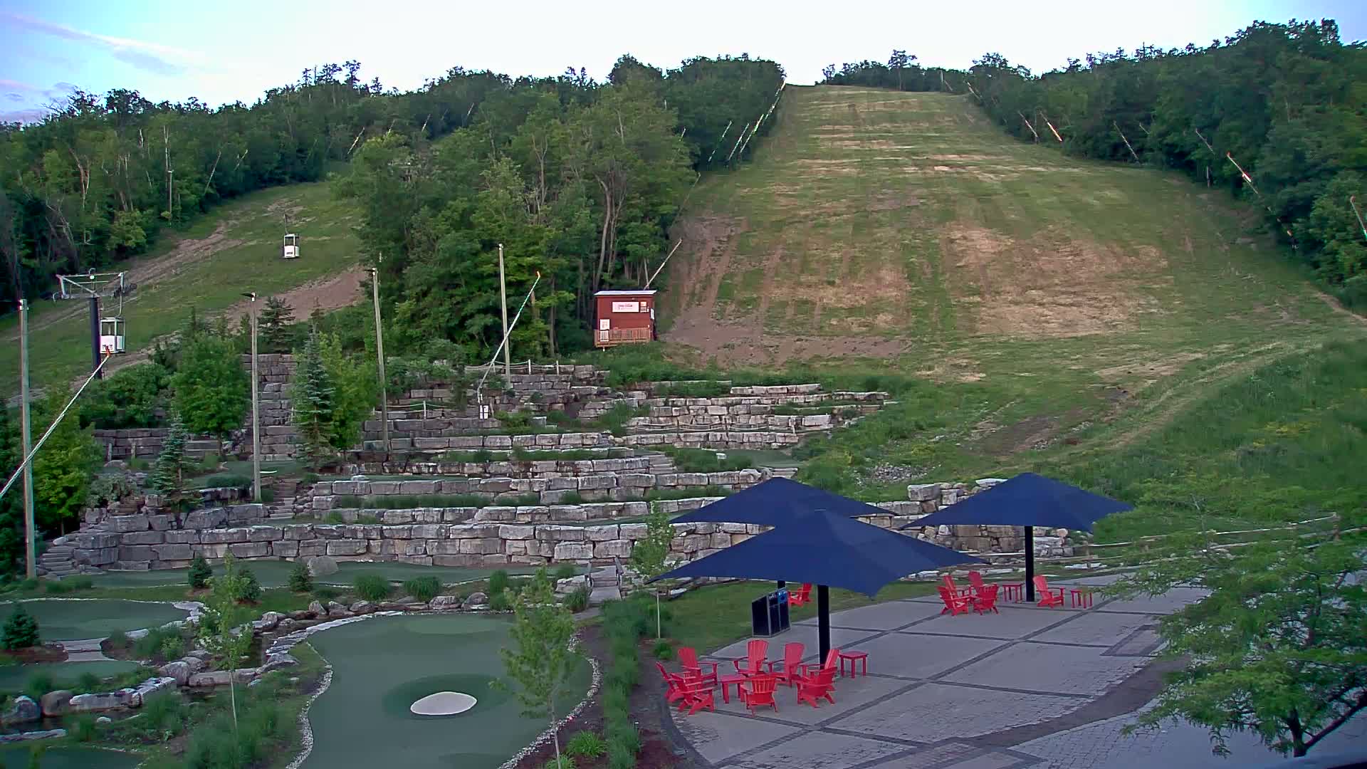 Blue Mountain Village Base Ski Slope and Ropeway Live Cam - Collingwood, Blue Mountains, Simcoe, Ontario, Canada