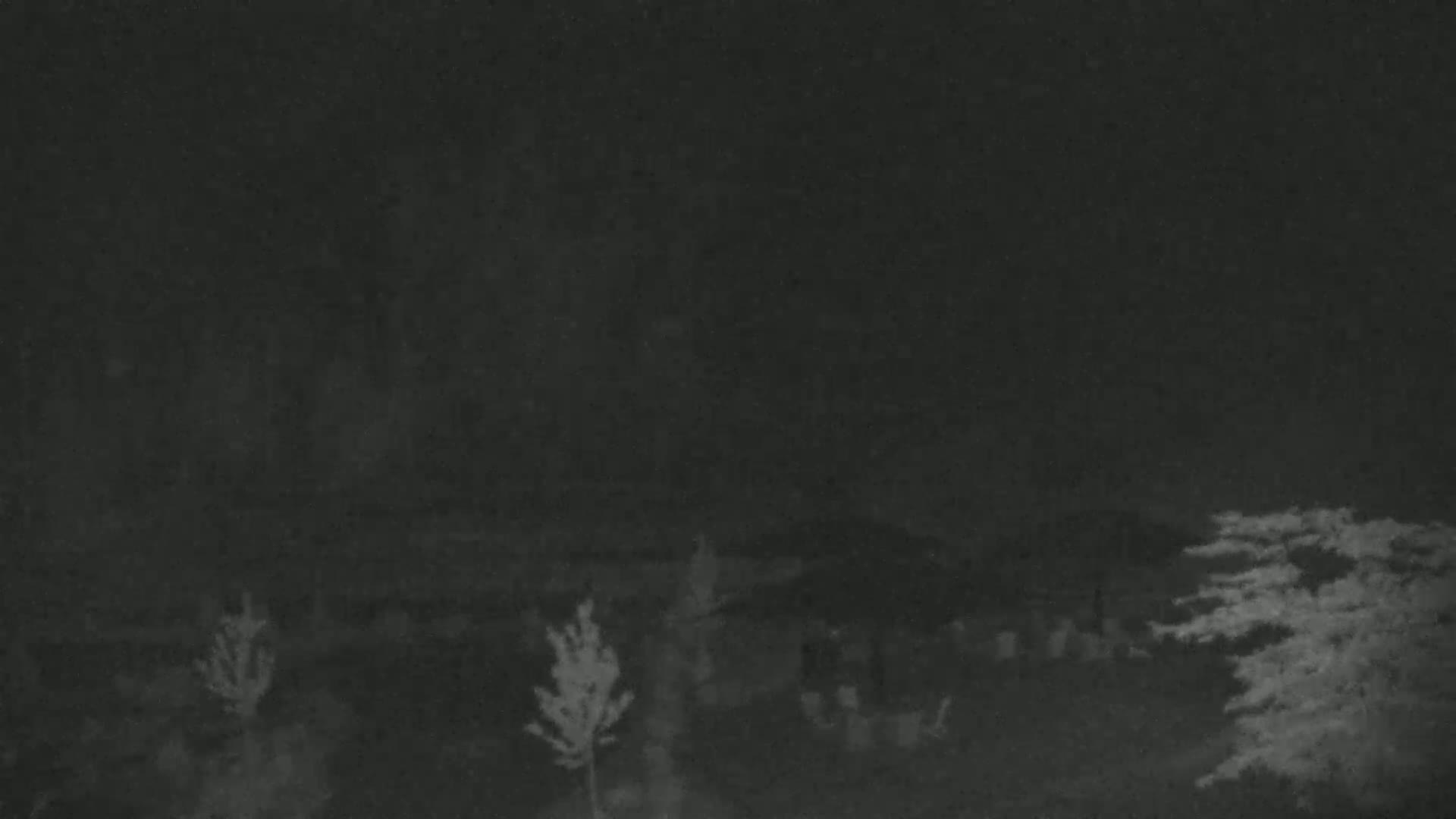 Blue Mountain Village Base Ski Slope and Ropeway Live Cam - Collingwood, Blue Mountains, Simcoe, Ontario, Canada