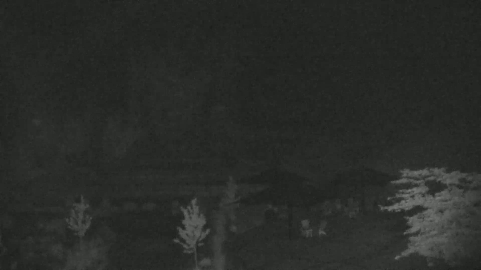 Blue Mountain Village Base Ski Slope and Ropeway Live Cam - Collingwood, Blue Mountains, Simcoe, Ontario, Canada