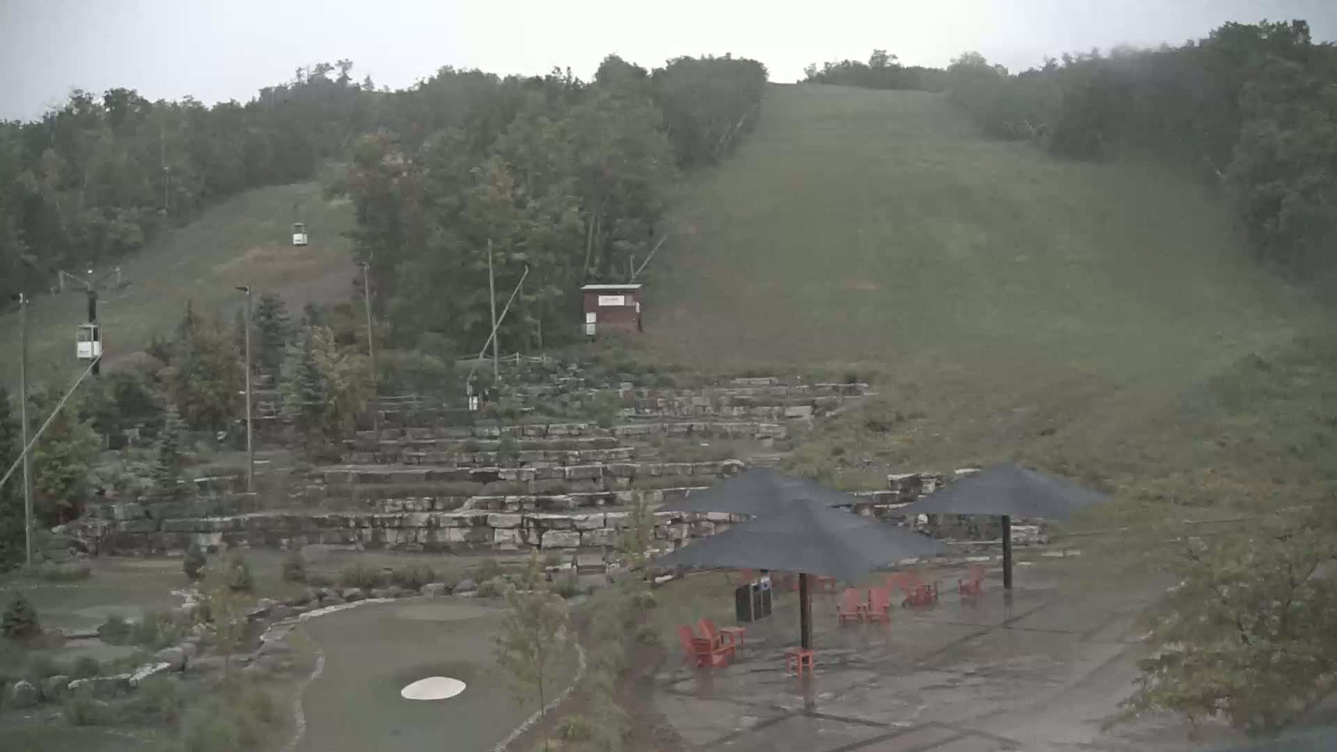 Blue Mountain Village Base Ski Slope and Ropeway Live Cam - Collingwood, Blue Mountains, Simcoe, Ontario, Canada