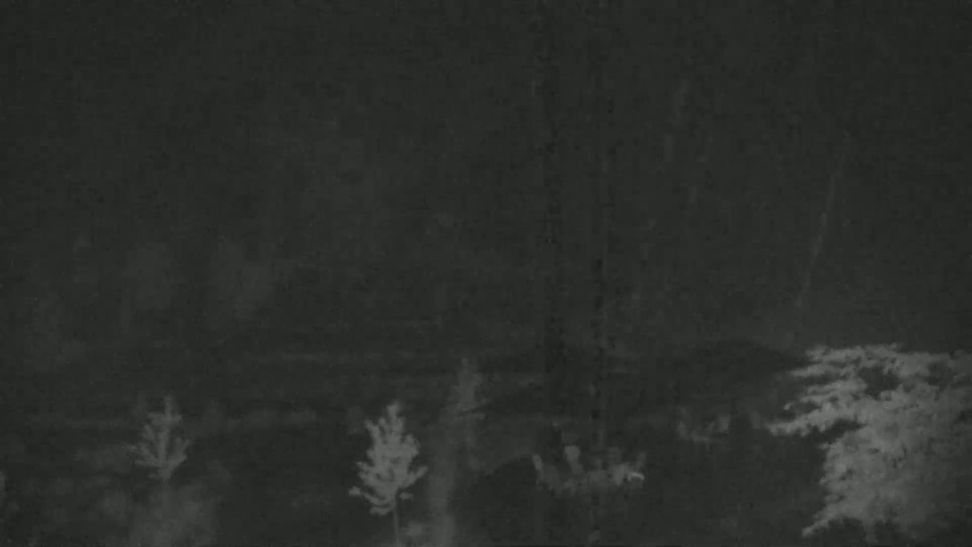 Blue Mountain Village Base Ski Slope and Ropeway Live Cam - Collingwood, Blue Mountains, Simcoe, Ontario, Canada