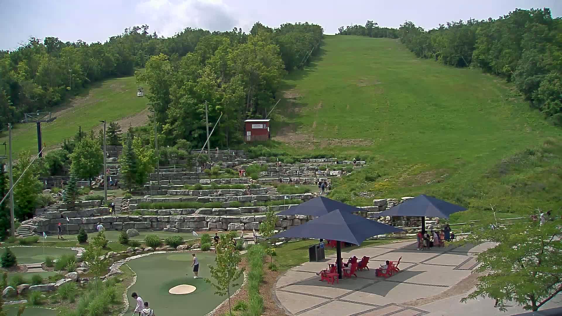 Blue Mountain Village Base Ski Slope and Ropeway Live Cam - Collingwood, Blue Mountains, Simcoe, Ontario, Canada