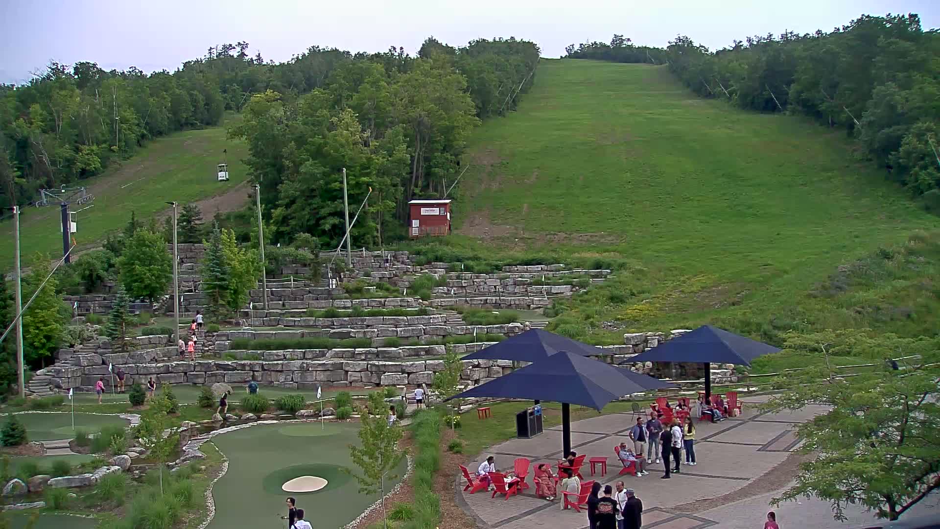 Blue Mountain Village Base Ski Slope and Ropeway Live Cam - Collingwood, Blue Mountains, Simcoe, Ontario, Canada