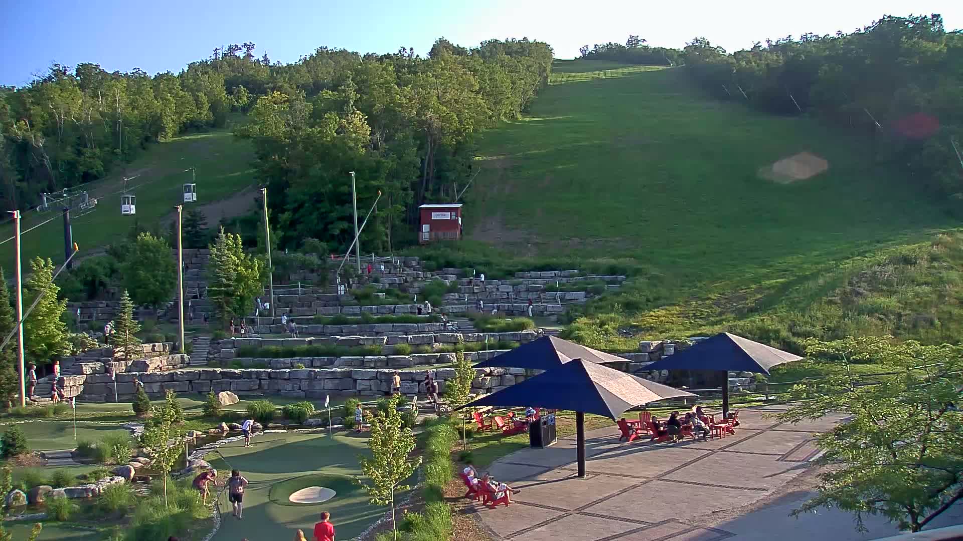 Blue Mountain Village Base Ski Slope and Ropeway Live Cam - Collingwood, Blue Mountains, Simcoe, Ontario, Canada