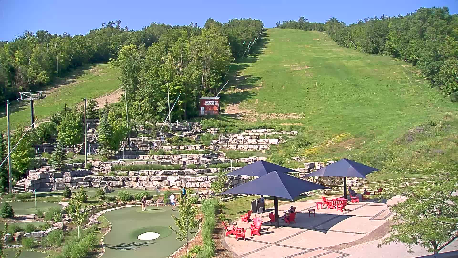 Blue Mountain Village Base Ski Slope and Ropeway Live Cam - Collingwood, Blue Mountains, Simcoe, Ontario, Canada