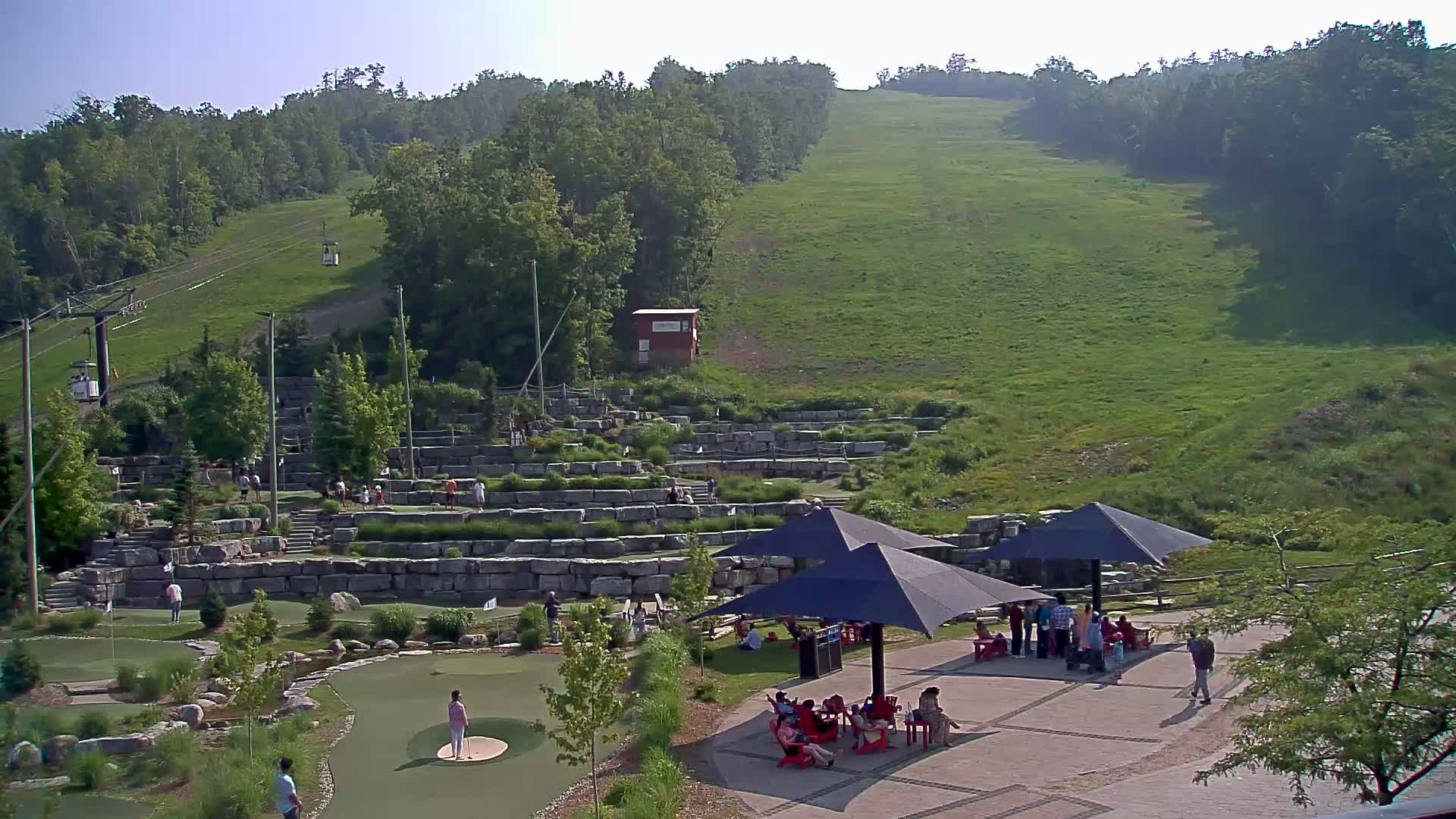 Blue Mountain Village Base Ski Slope and Ropeway Live Cam - Collingwood, Blue Mountains, Simcoe, Ontario, Canada