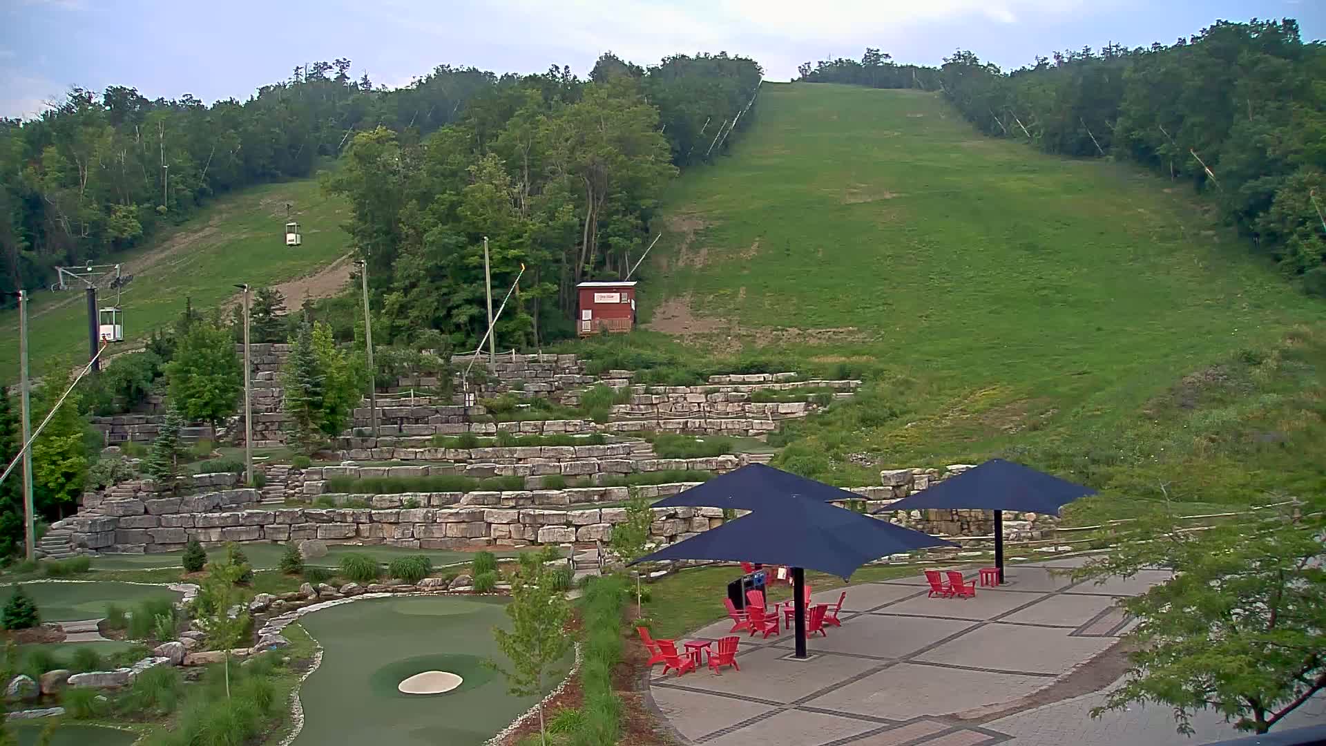 Blue Mountain Village Base Ski Slope and Ropeway Live Cam - Collingwood, Blue Mountains, Simcoe, Ontario, Canada