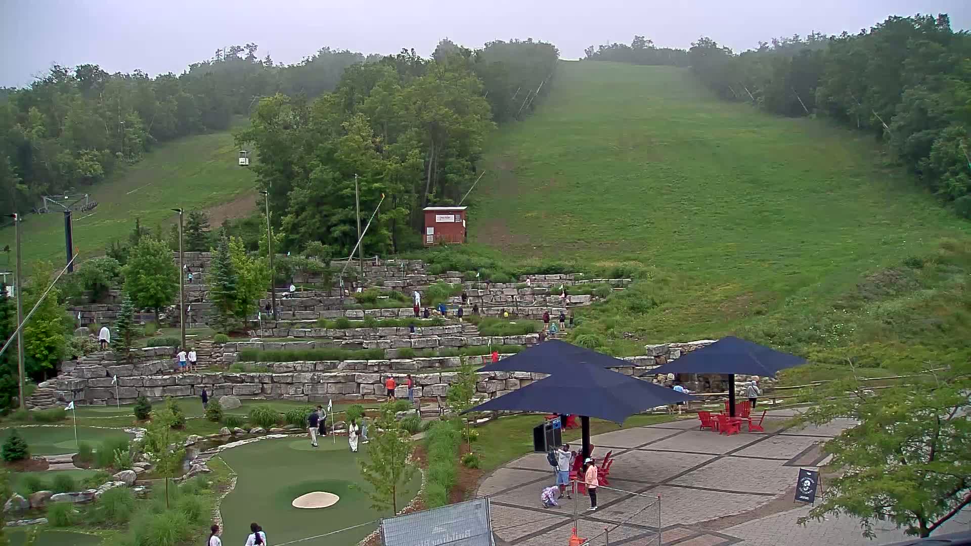 Blue Mountain Village Base Ski Slope and Ropeway Live Cam - Collingwood, Blue Mountains, Simcoe, Ontario, Canada