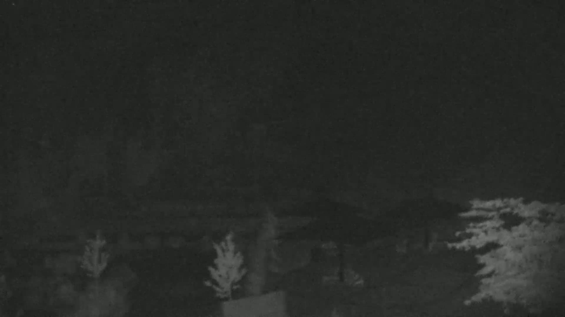 Blue Mountain Village Base Ski Slope and Ropeway Live Cam - Collingwood, Blue Mountains, Simcoe, Ontario, Canada