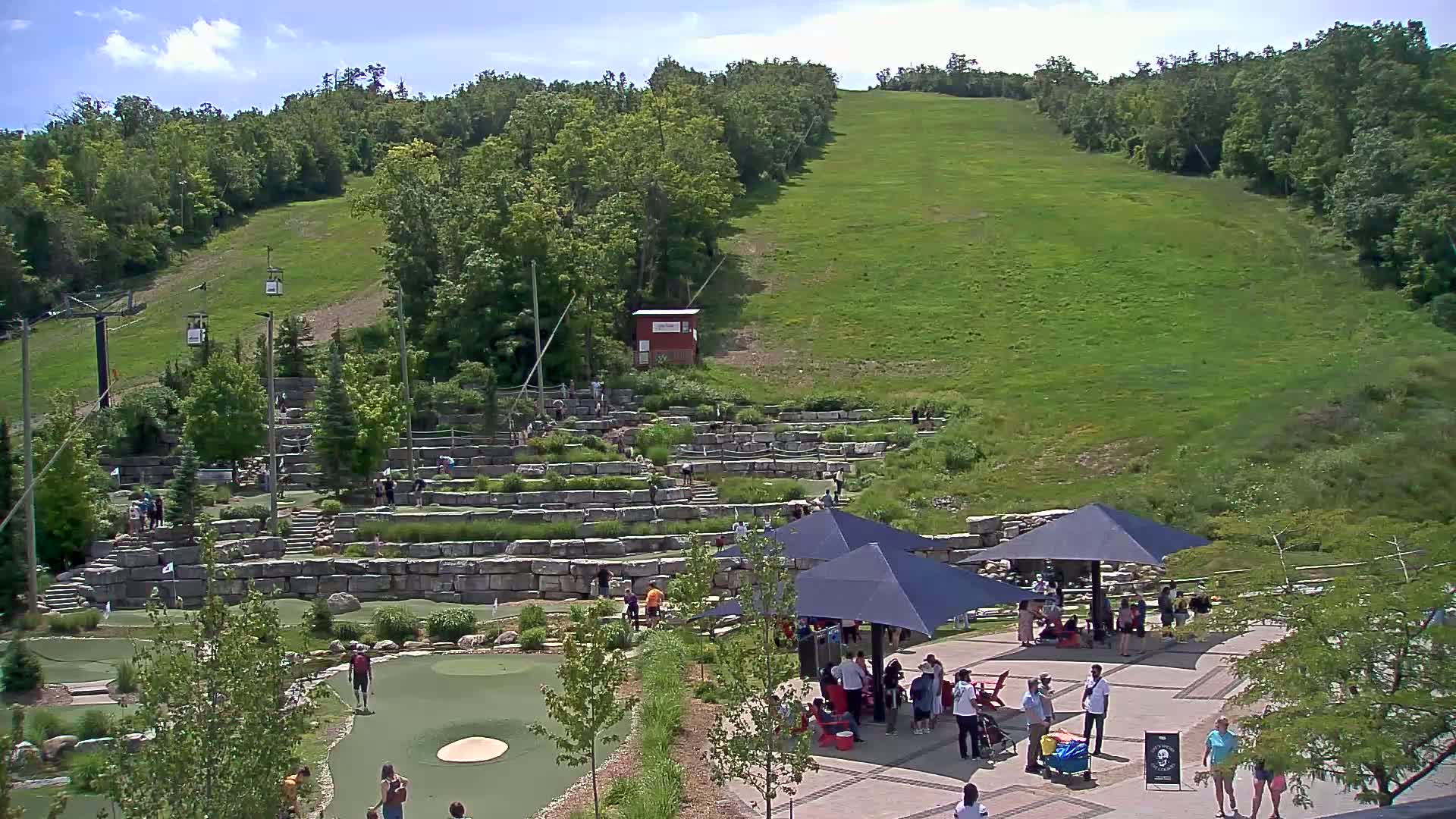 Blue Mountain Village Base Ski Slope and Ropeway Live Cam - Collingwood, Blue Mountains, Simcoe, Ontario, Canada